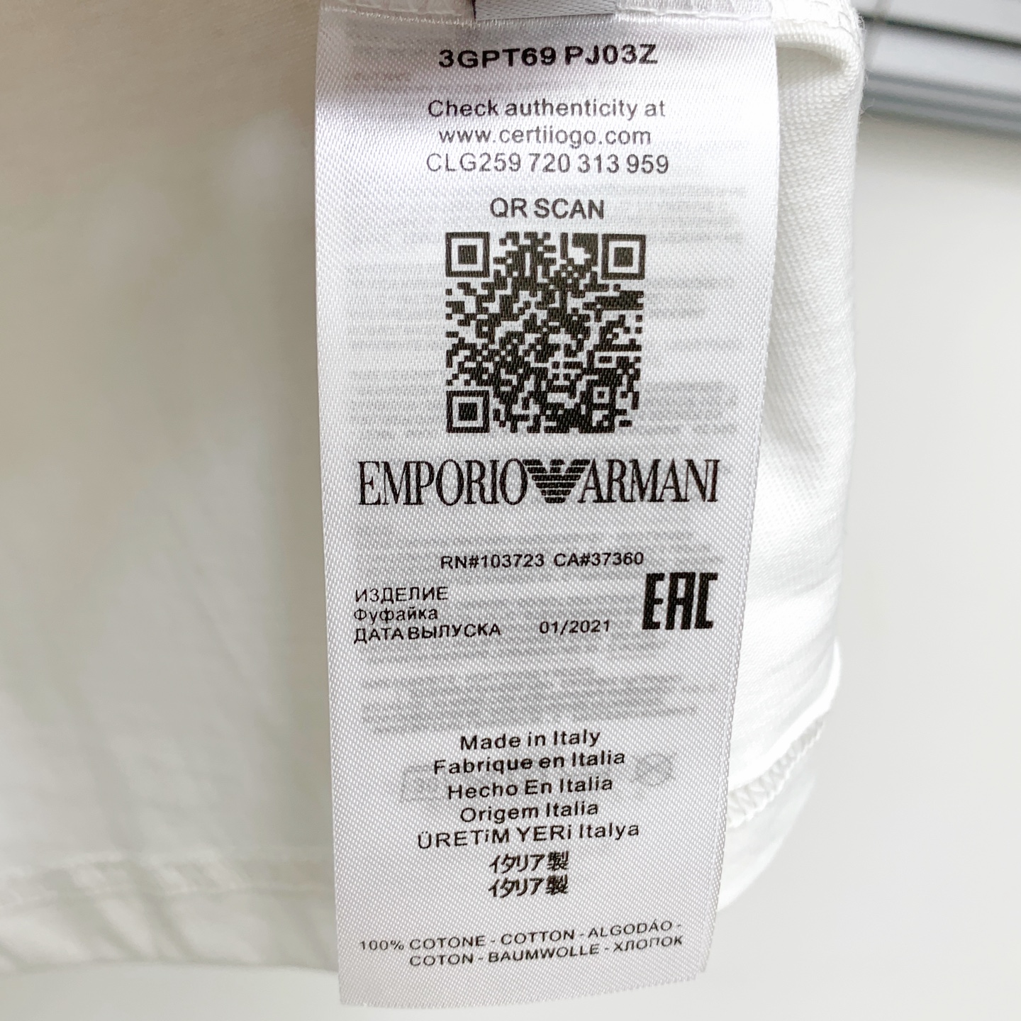 ss阿玛尼纯棉最新面料经典标识图案logo时尚简约潮流短袖，最顶级的品质专柜原单短袖，顶级制作工艺进口面