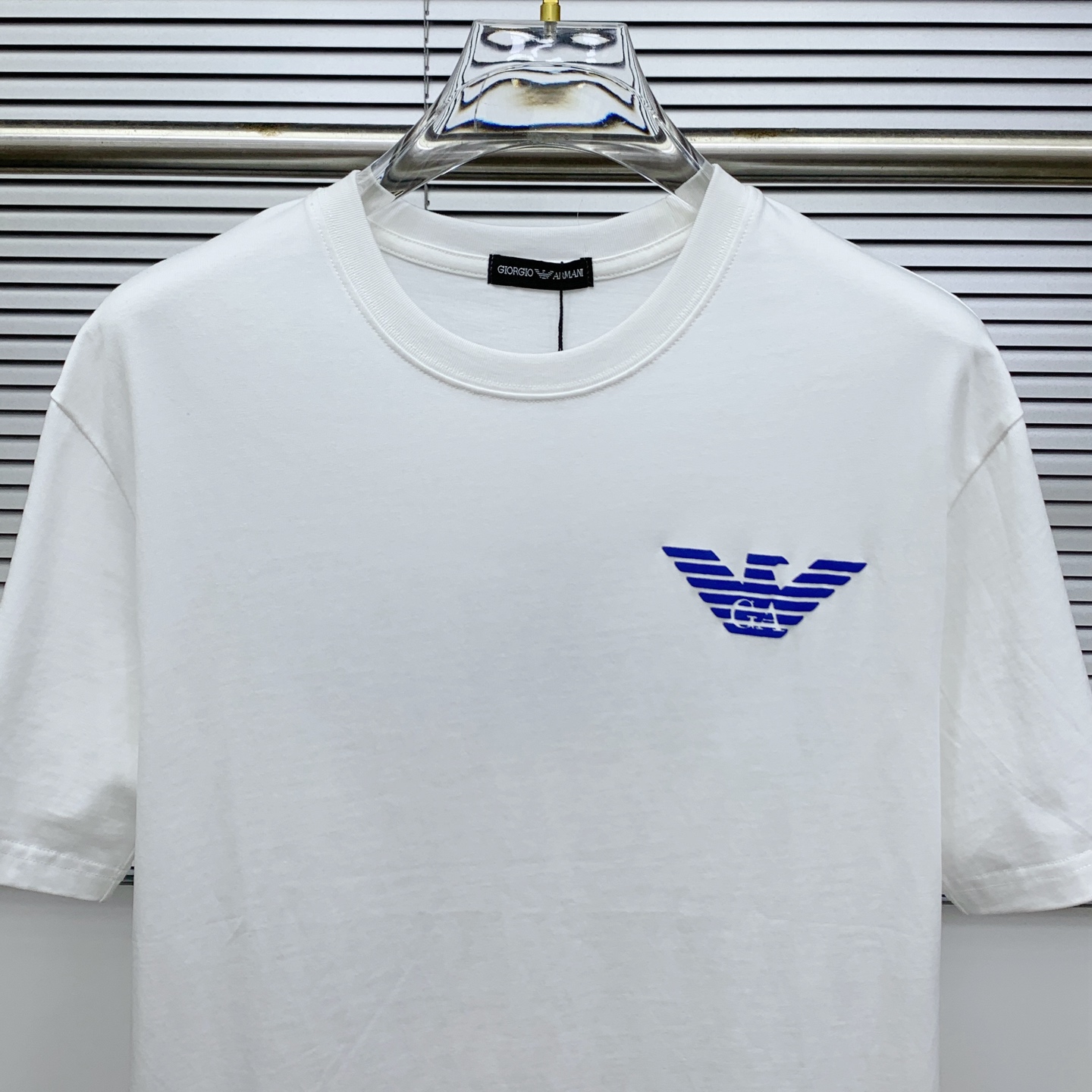 ss阿玛尼纯棉最新面料经典标识图案logo时尚简约潮流短袖，最顶级的品质专柜原单短袖，顶级制作工艺进口面