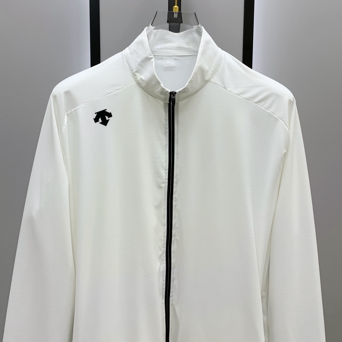 P【新品】迪桑特渠道精品.2025ss春夏新款运动服夹克防晒服外套！防晒衣经典之余增添了与时俱进的时尚感