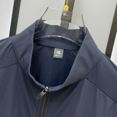P【新品】迪桑特渠道精品.2025ss春夏新款运动服夹克防晒服外套!防晒衣经典之余增添了与时俱进的时尚感 P【新品】迪桑特渠道精品.2025ss春夏新款运动服夹克防晒服外套!防晒衣经典之余增添了与时俱进的时尚感