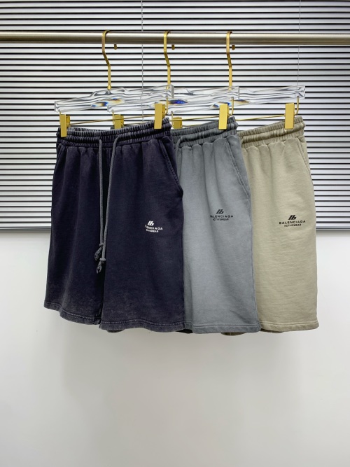 Balenciaga 2025 Men's Casual Shorts - Breathable, Elastic, and Comfortable 1 Balenciaga 2025 Men's Casual Shorts - Breathable, Elastic, and Comfortable