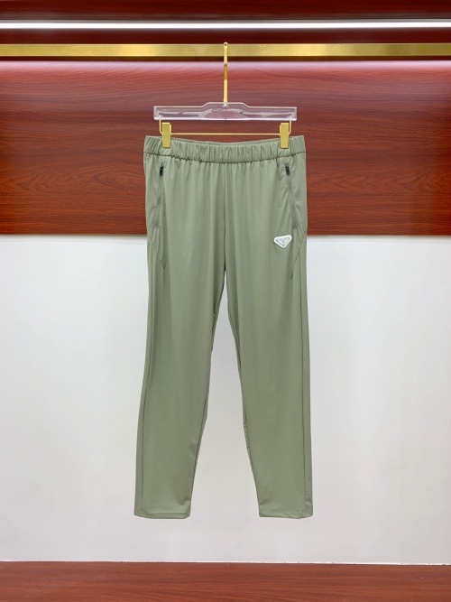 Prada 25SS Casual Pants: High-Quality, Stylish, and Super Versatile Trousers 1 Prada 25SS Casual Pants: High-Quality, Stylish, and Super Versatile Trousers