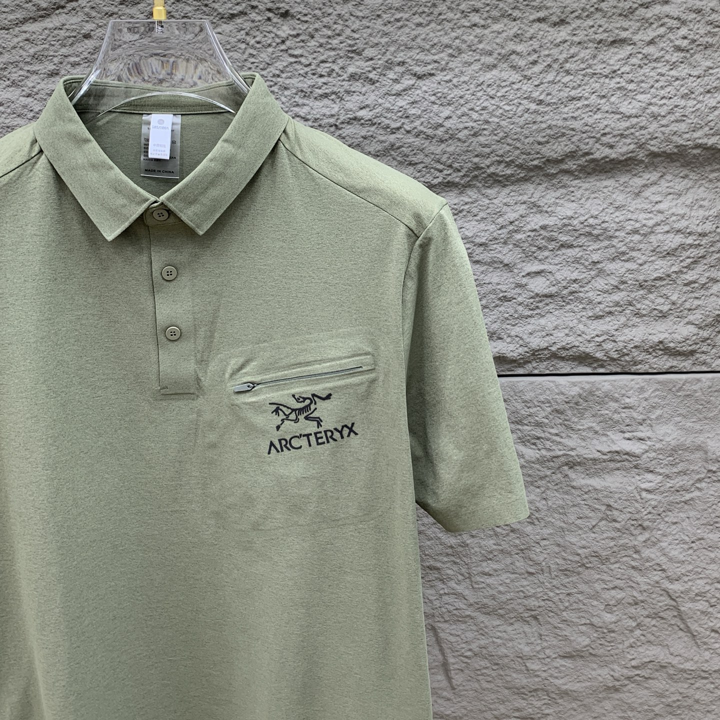 ss始祖鸟纯棉最新面料经典标识图案logo时尚简约潮流短袖，最顶级的品质专柜原单短袖，顶级制作工艺进口面