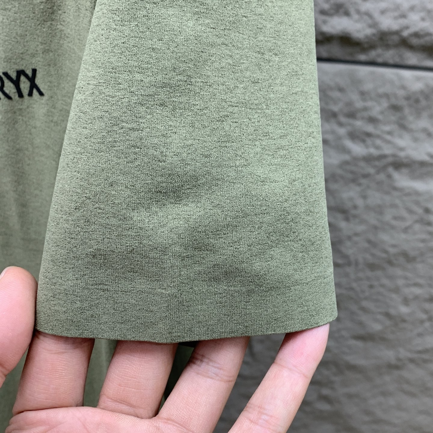 ss始祖鸟纯棉最新面料经典标识图案logo时尚简约潮流短袖，最顶级的品质专柜原单短袖，顶级制作工艺进口面