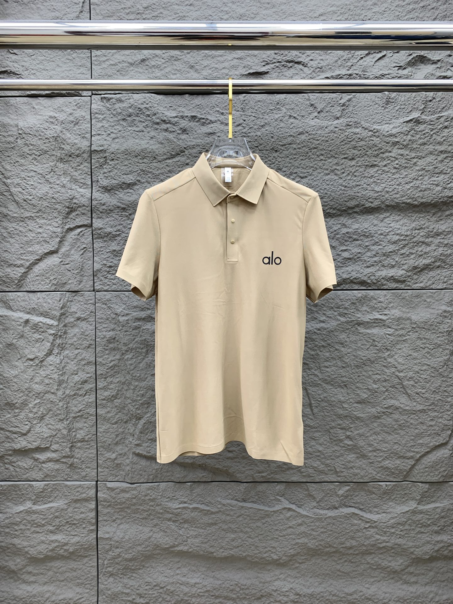 ss alo纯棉最新面料经典标识图案logo时尚简约潮流短袖，最顶级的品质专柜原单短袖，顶级制作工艺进口