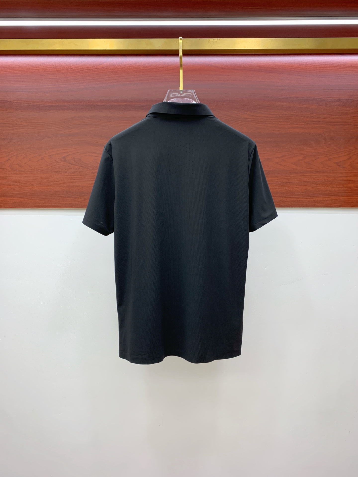 ss普拉达纯棉最新面料经典标识图案logo时尚简约潮流短袖，最顶级的品质专柜原单短袖，顶级制作工艺进口面