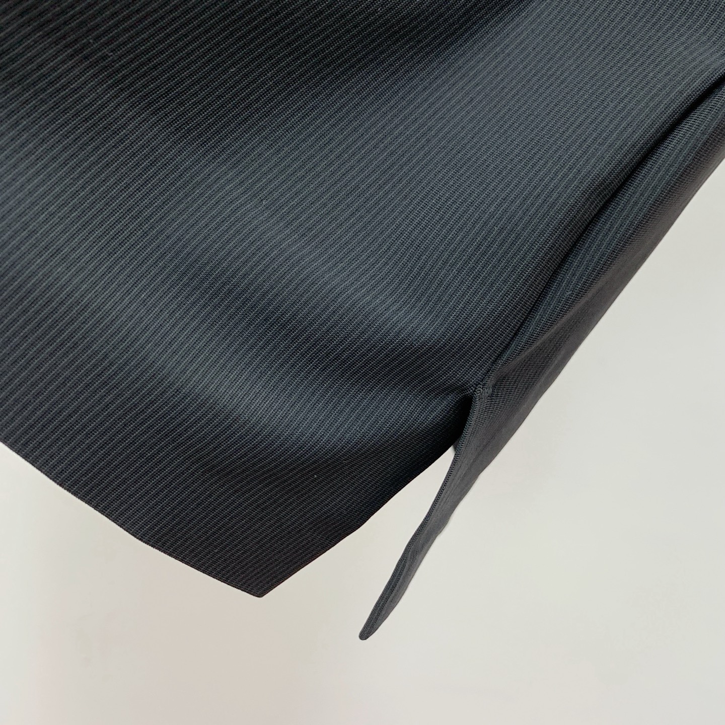 ss普拉达纯棉最新面料经典标识图案logo时尚简约潮流短袖，最顶级的品质专柜原单短袖，顶级制作工艺进口面