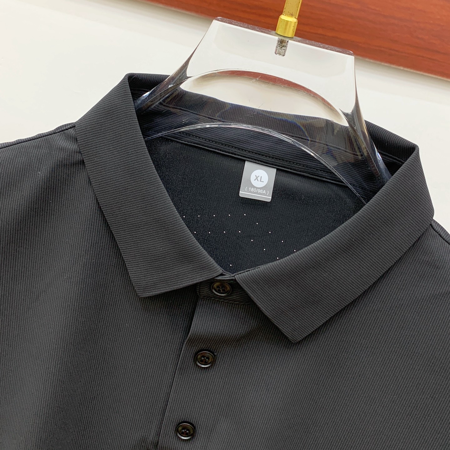 ss普拉达纯棉最新面料经典标识图案logo时尚简约潮流短袖，最顶级的品质专柜原单短袖，顶级制作工艺进口面