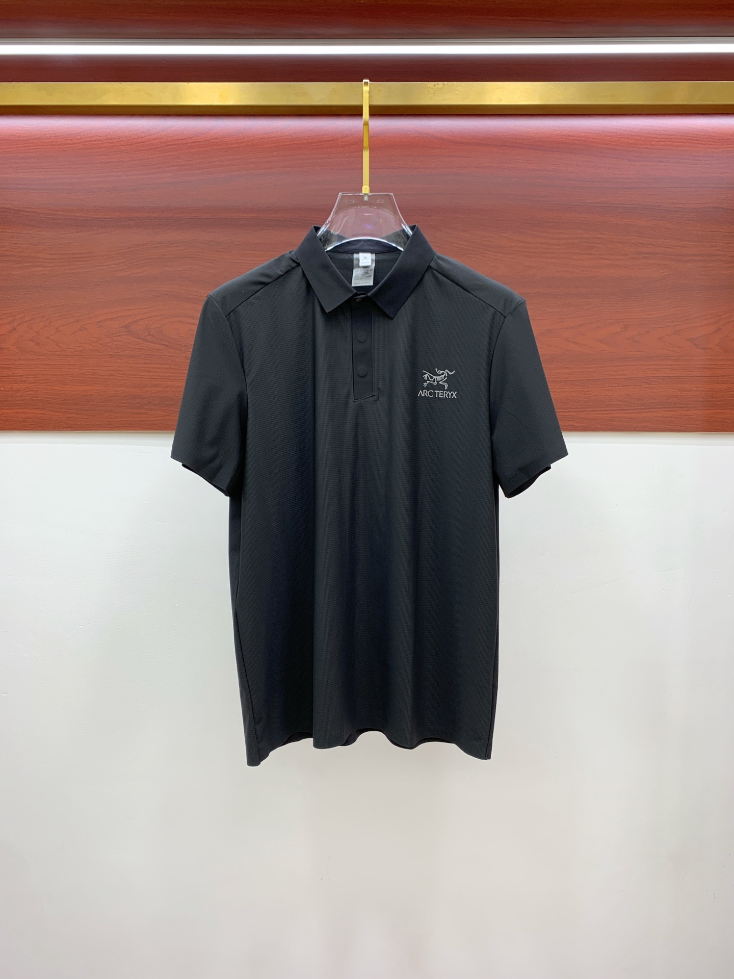 ss始祖鸟纯棉最新面料经典标识图案logo时尚简约潮流短袖，最顶级的品质专柜原单短袖，顶级制作工艺进口面