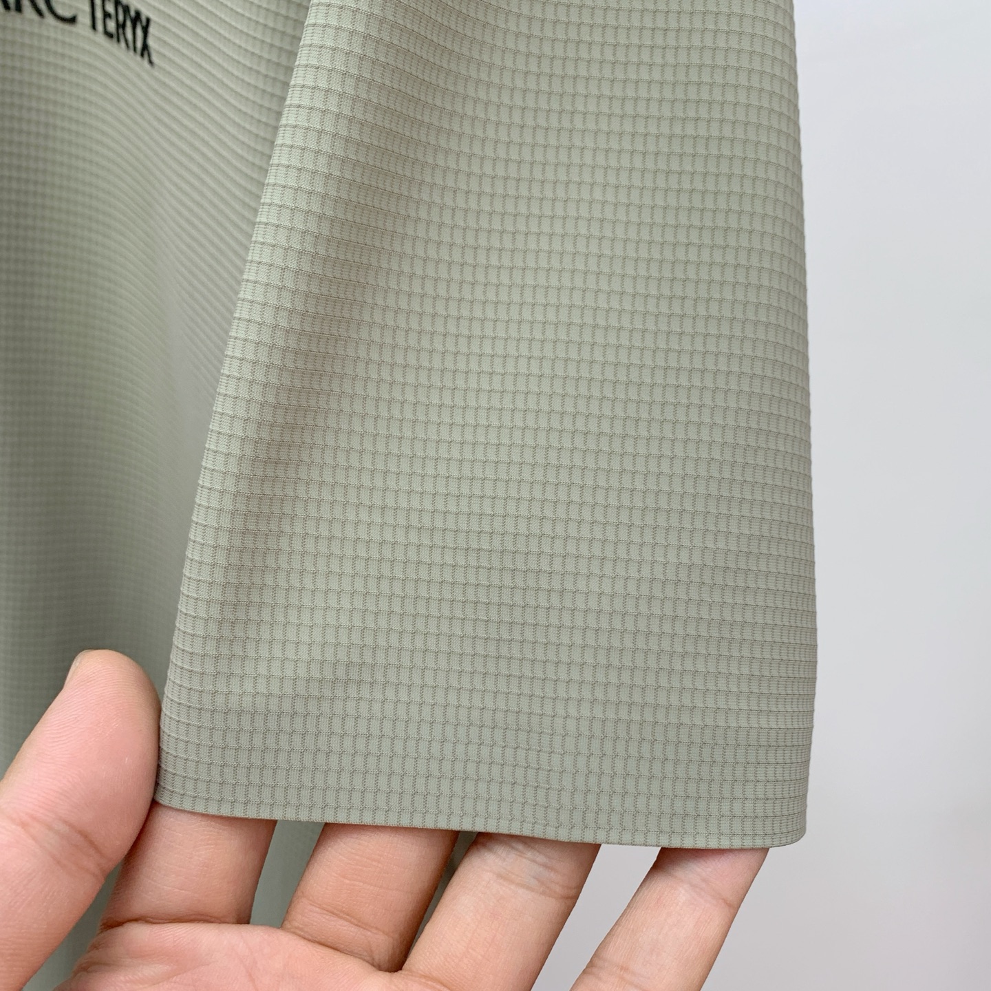 ss始祖鸟纯棉最新面料经典标识图案logo时尚简约潮流短袖，最顶级的品质专柜原单短袖，顶级制作工艺进口面