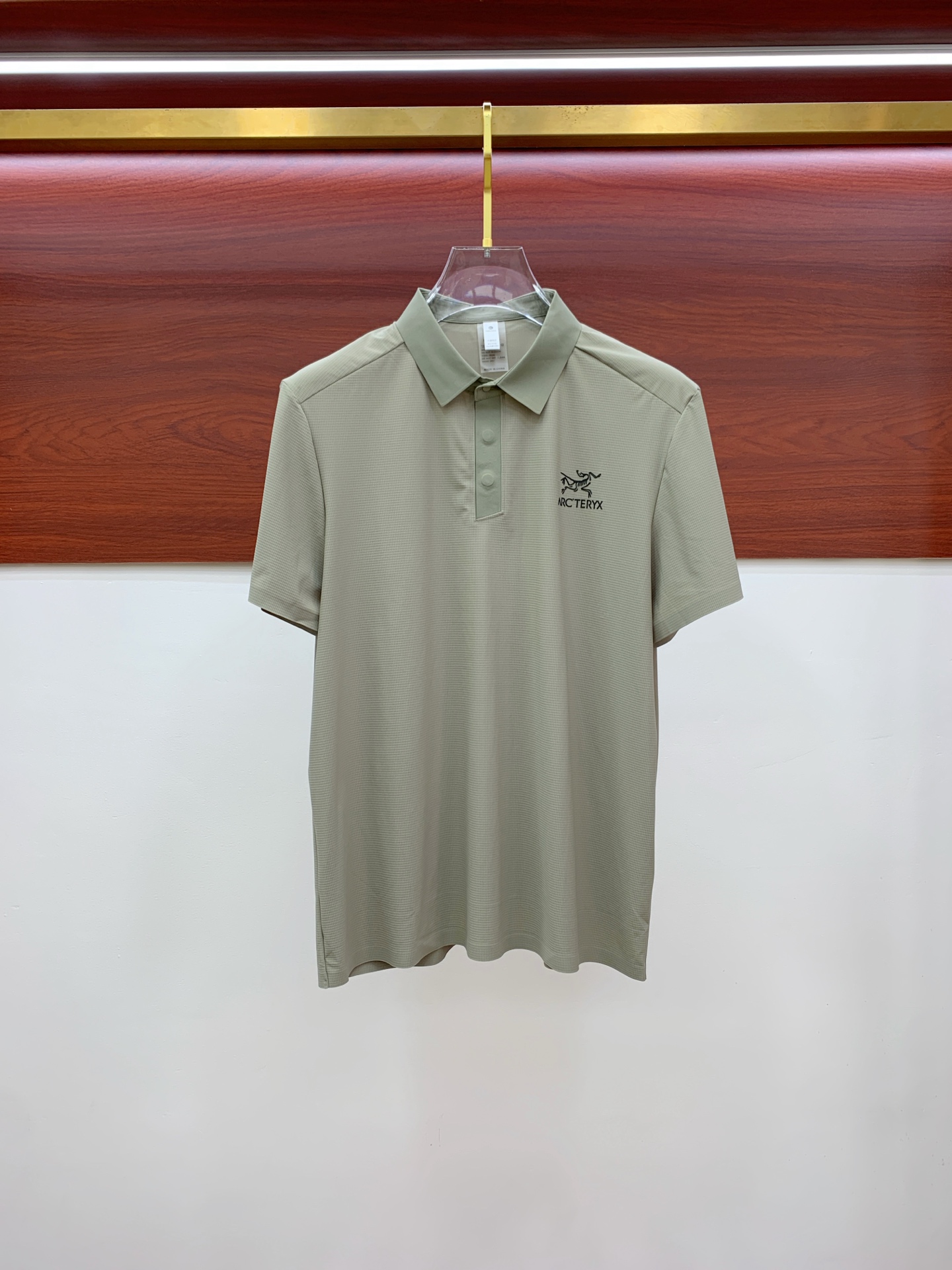 ss始祖鸟纯棉最新面料经典标识图案logo时尚简约潮流短袖，最顶级的品质专柜原单短袖，顶级制作工艺进口面