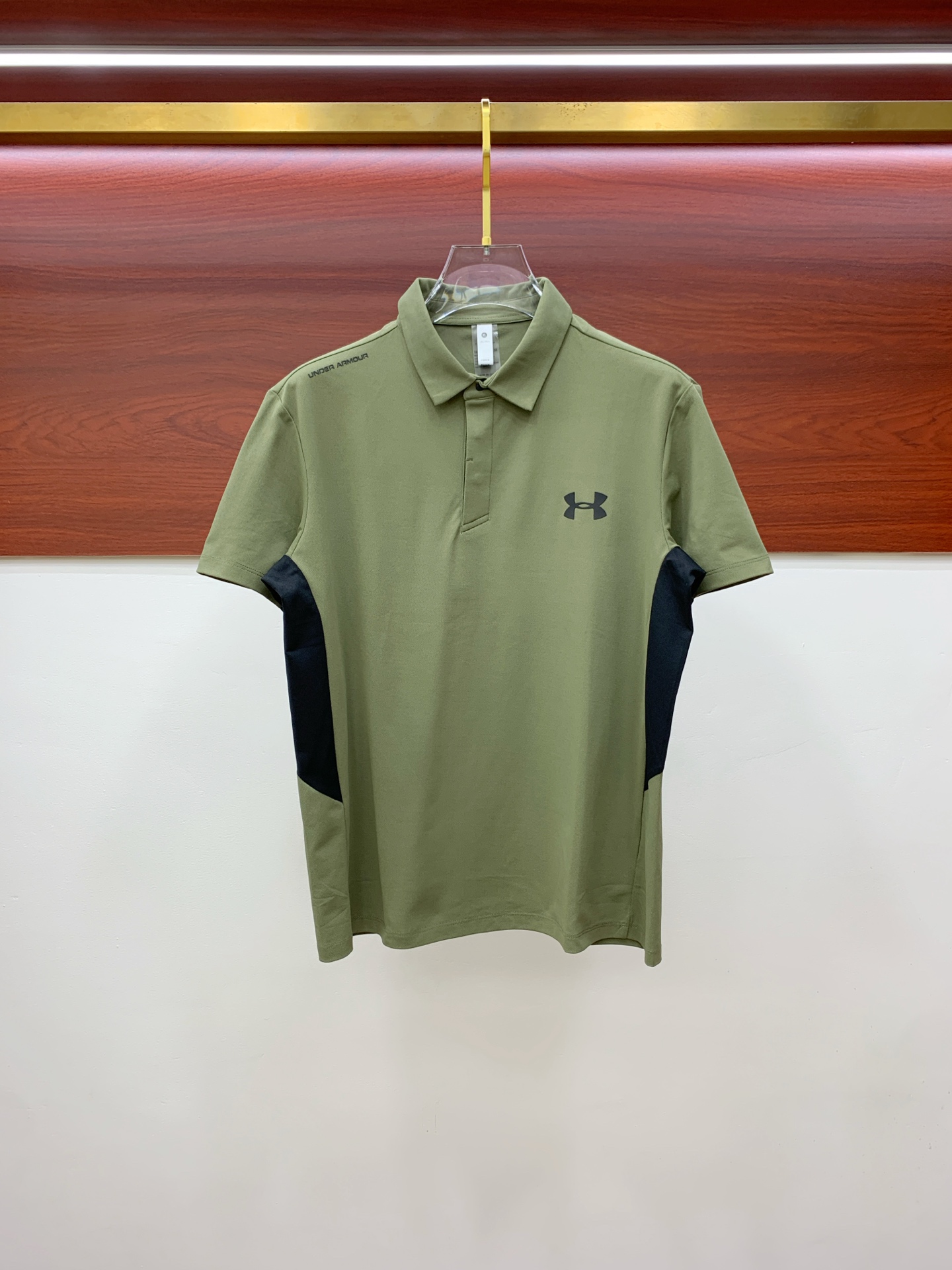 ss 安德玛纯棉最新面料经典标识图案logo时尚简约潮流短袖，最顶级的品质专柜原单短袖，顶级制作工艺进口