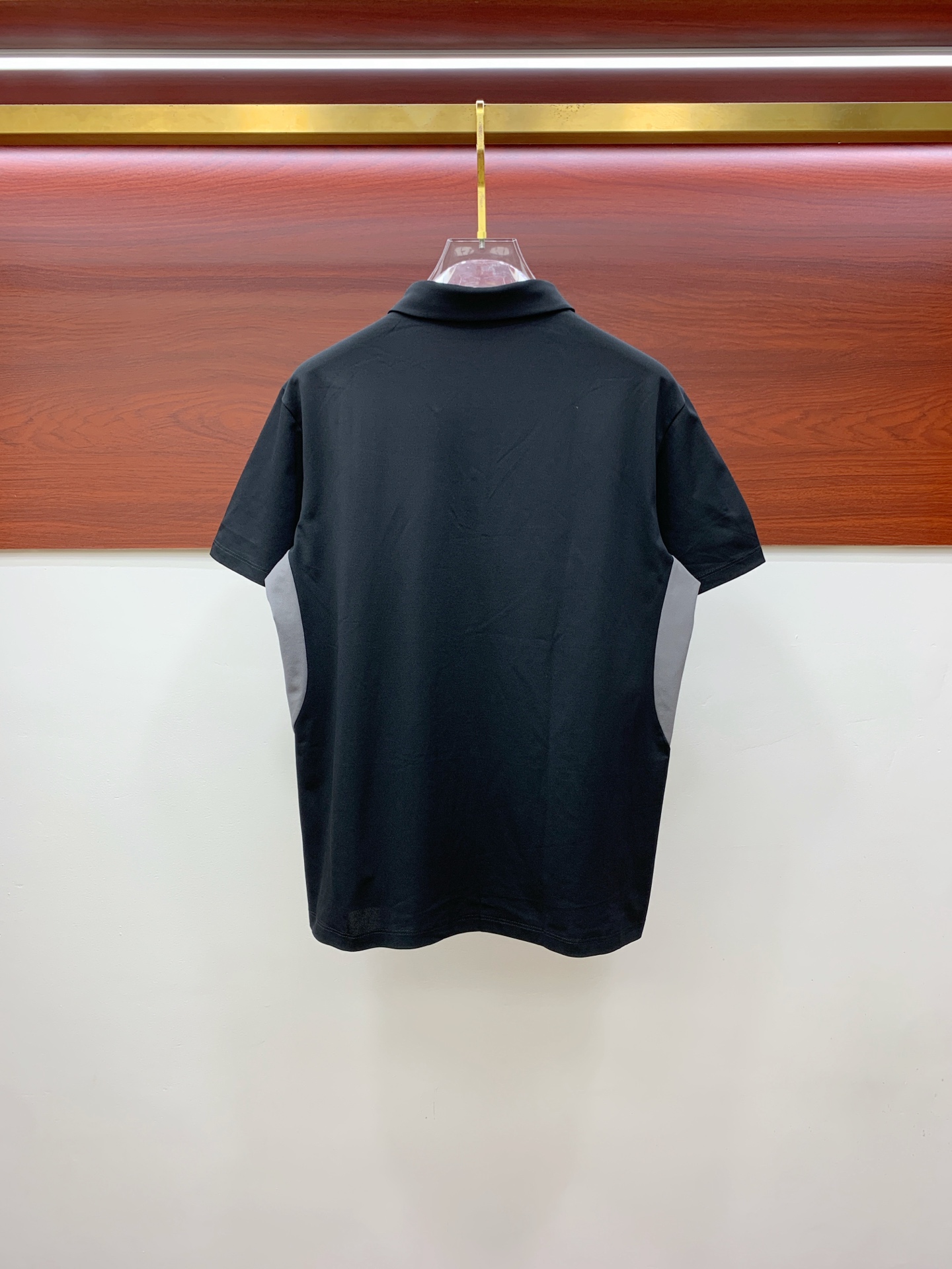 ss 安德玛纯棉最新面料经典标识图案logo时尚简约潮流短袖，最顶级的品质专柜原单短袖，顶级制作工艺进口