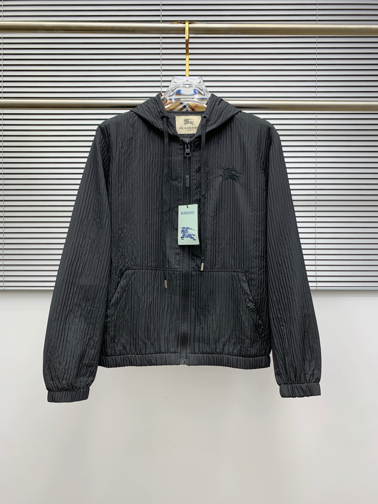Top Imports of Personal Goods for Autumn/Winter 2025: High-End Custom Coding Caps and Hardware - 图片 2