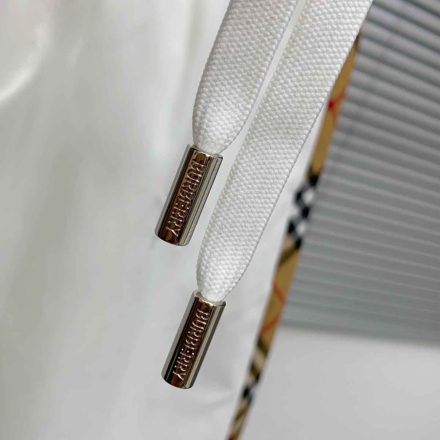 Top Imports of Personal Goods in Autumn/Winter 2025: High-End Custom Coding Caps and Hardware for Polyla-Chain Design - 图片 9