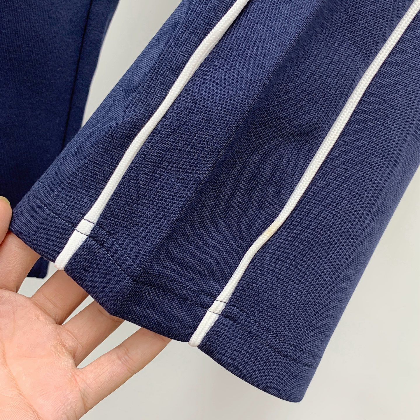 Prada 2025 Autumn/Winter New Casual Pants with Embroidered Logo 9 i1756136019578 7338 0 7