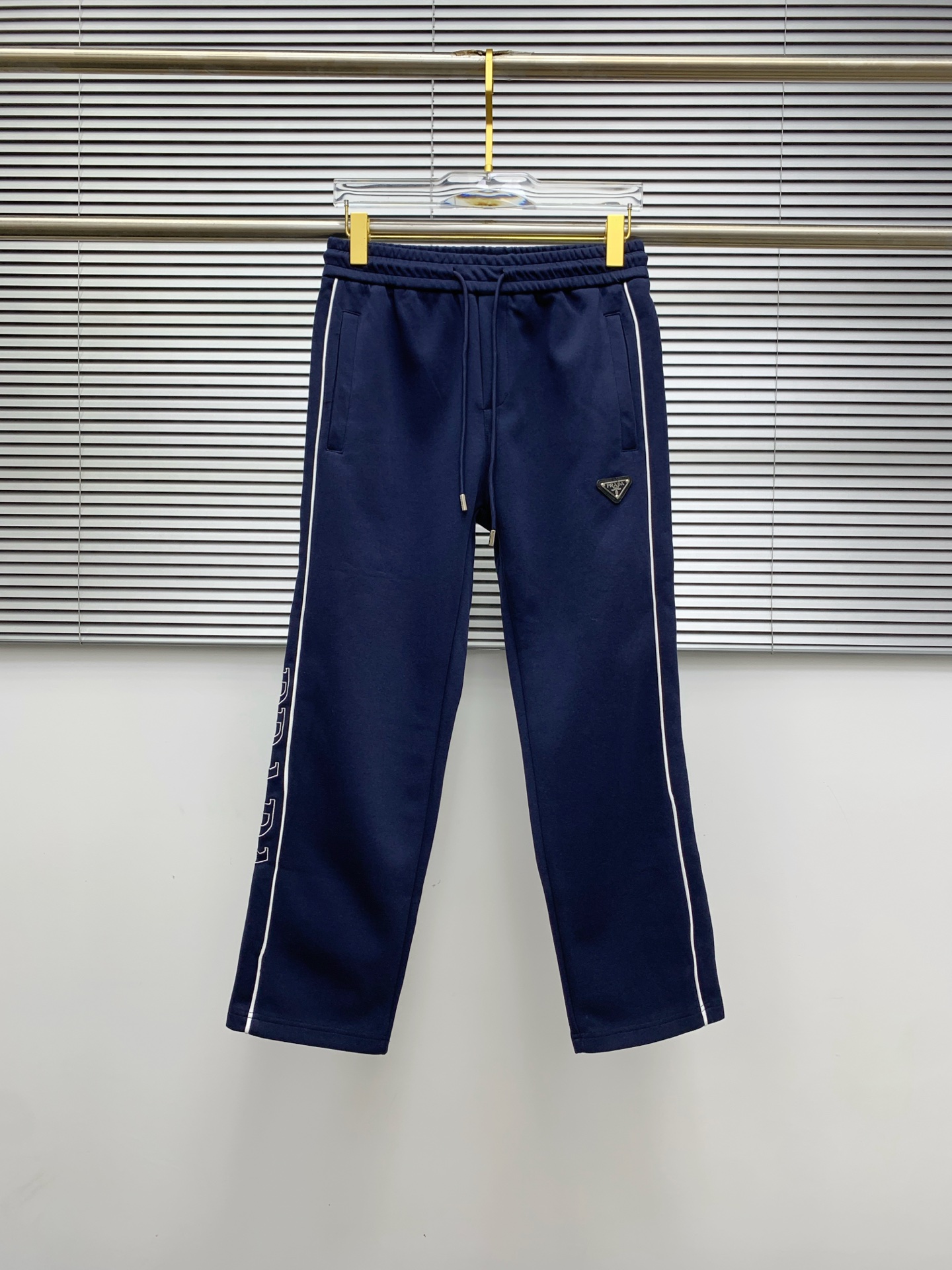 Prada 2025 Autumn/Winter New Casual Pants with Embroidered Logo