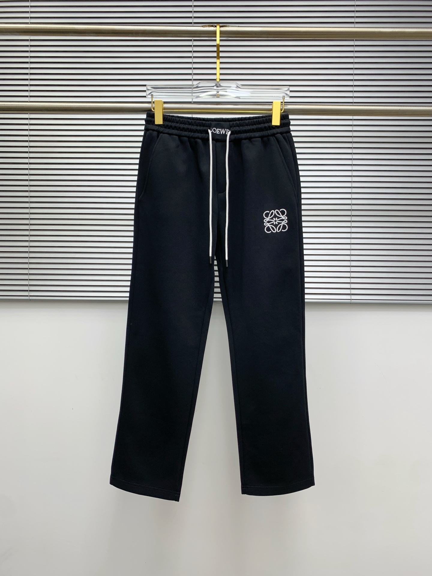 Loewe Men's Embroidered Logo Casual Pants - Classic Style, Ultimate Comfort