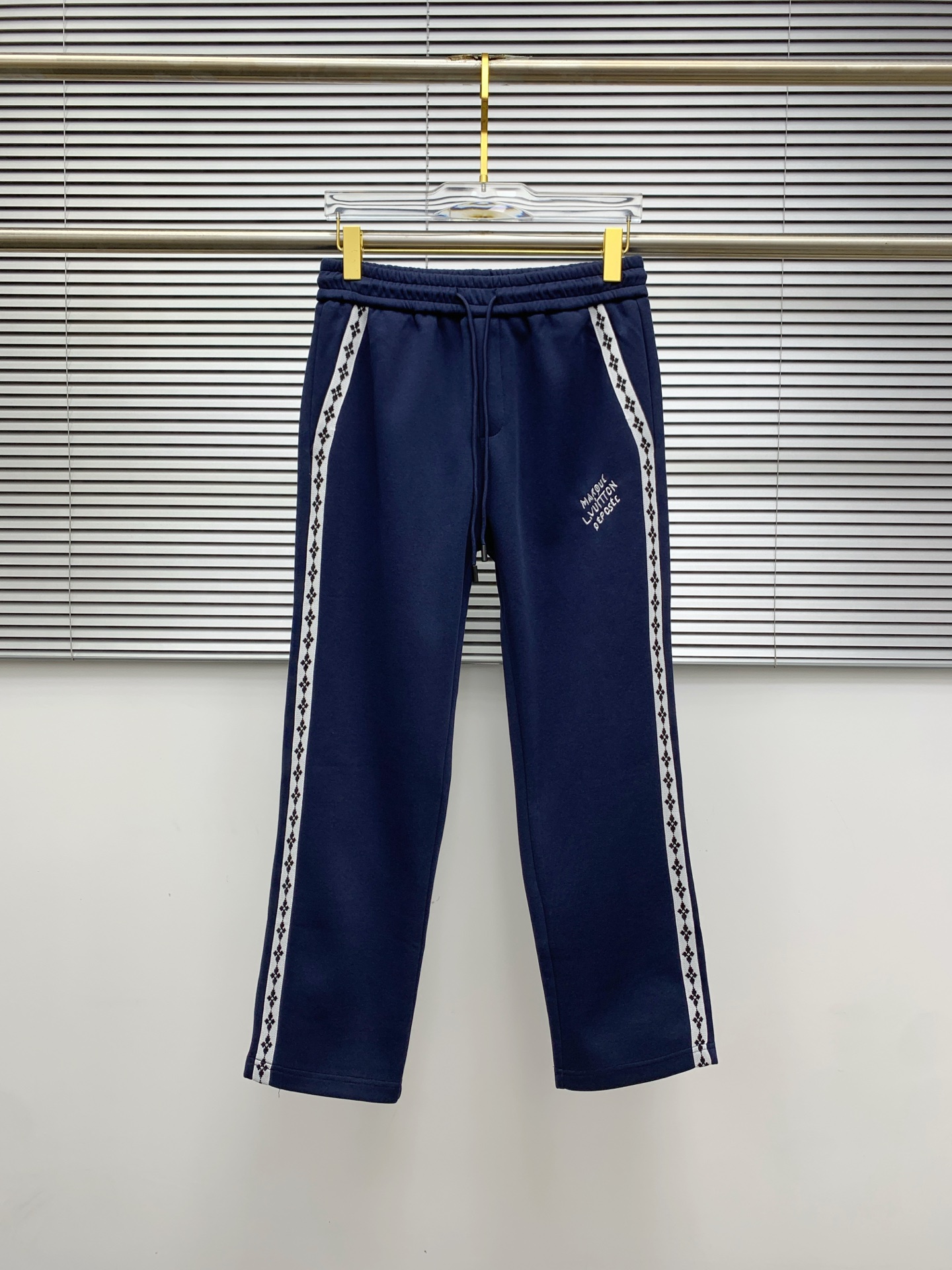 Louis Vuitton 2025 FW Embroidered Logo Lounge Pants - Comfortable & Stylish