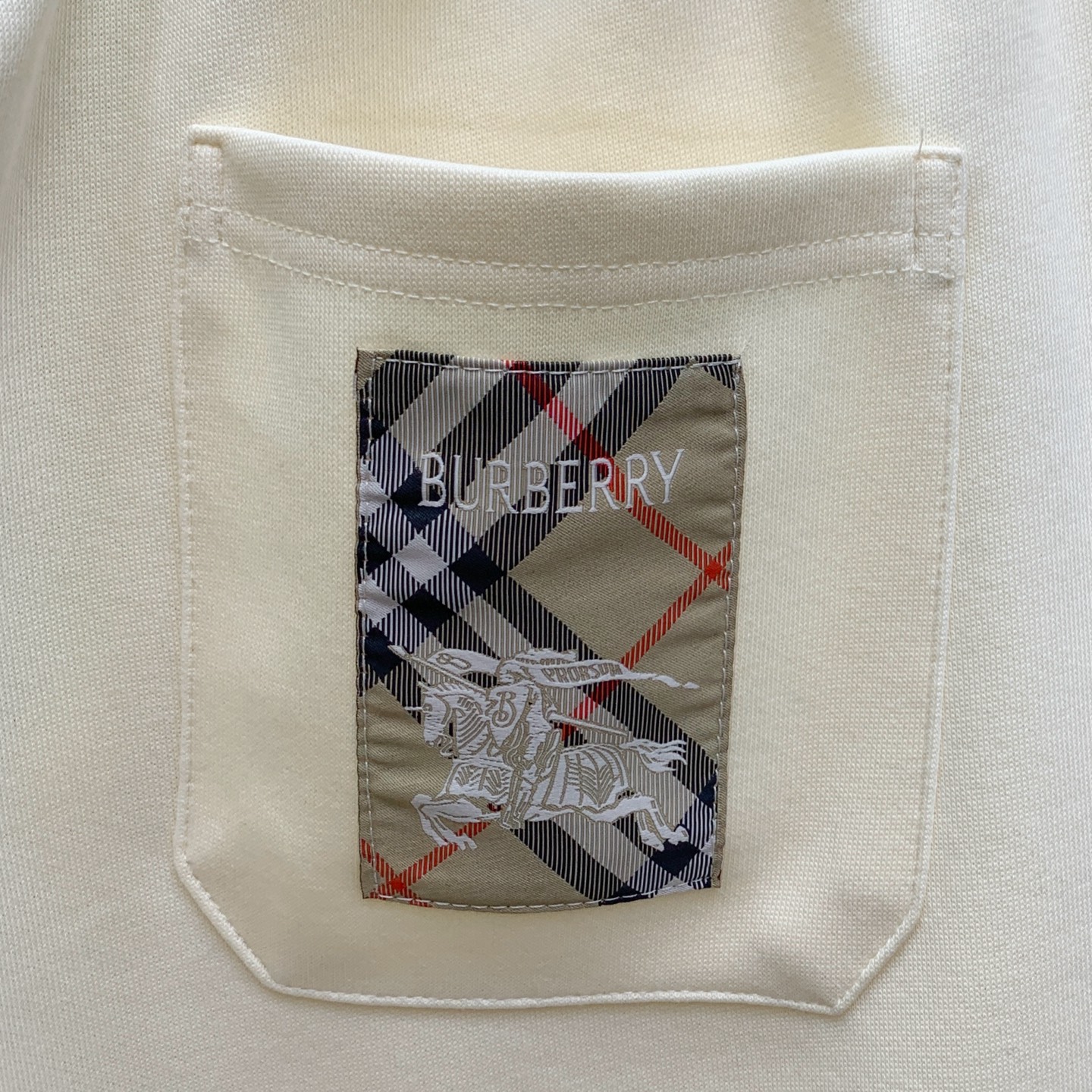 Burberry 2025 Fall/Winter Embroidered Logo Sweatpants - Premium Comfort 9 i1756136882155 3243 0 7