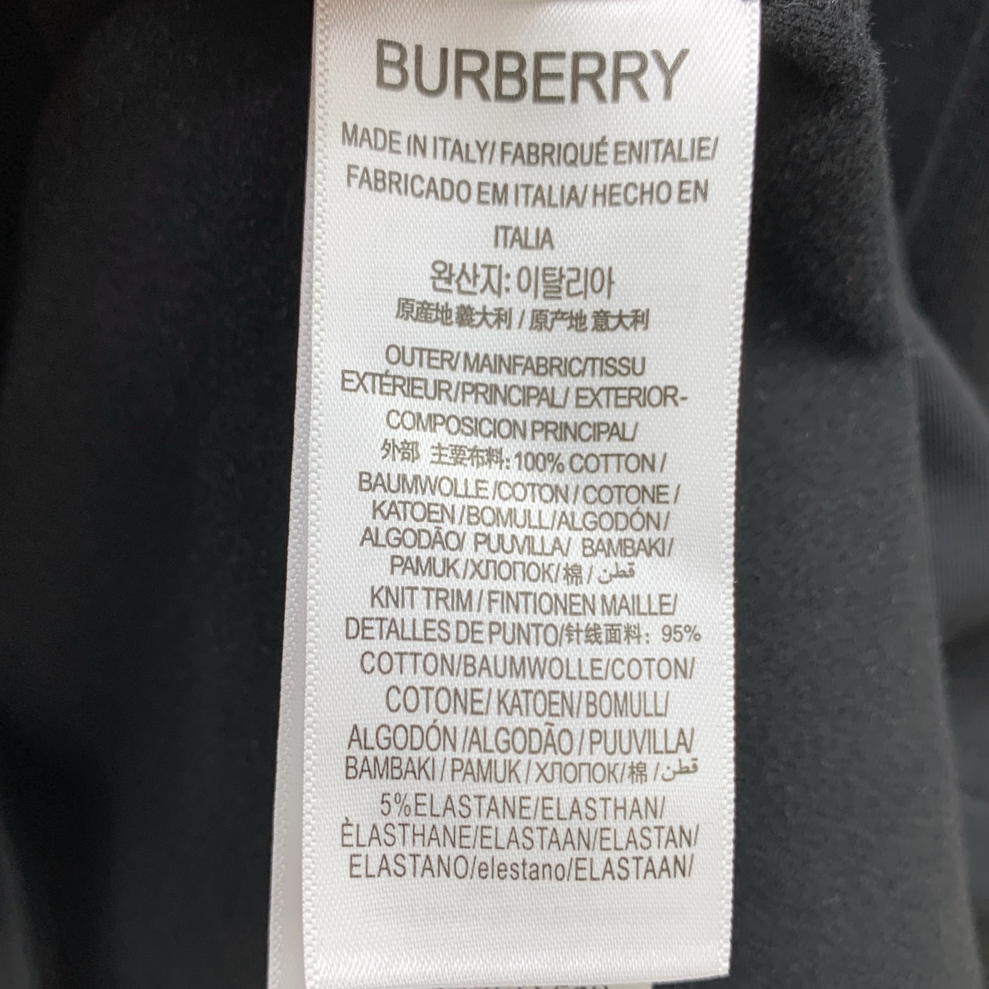 P巴宝莉25ss秋季【新品】新款贸易订单圆领长袖打底长袖T恤网红款！上身舒适透气，不僵硬，整体有着丰富的