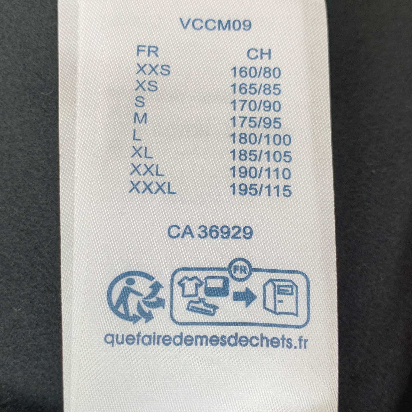 PLV 25ss秋季【新品】新款贸易订单圆领长袖打底长袖T恤网红款！上身舒适透气，不僵硬，整体有着丰富的