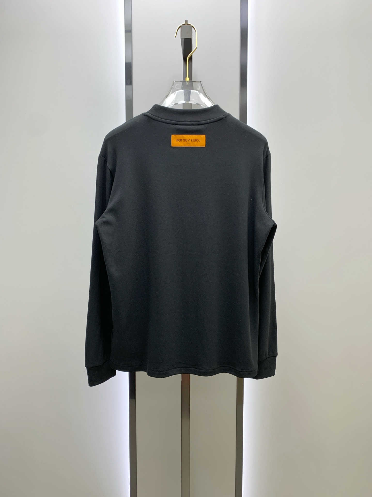 PLV 25ss秋季【新品】新款贸易订单圆领长袖打底长袖T恤网红款！上身舒适透气，不僵硬，整体有着丰富的