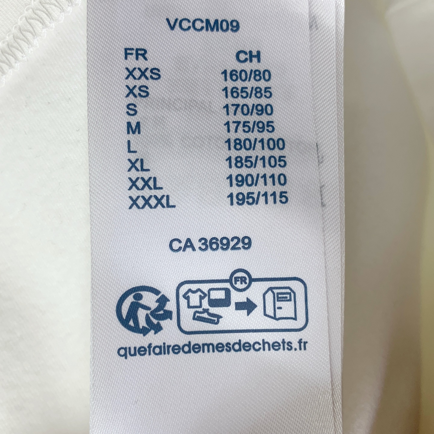 PLV 25ss秋季【新品】新款贸易订单圆领长袖打底长袖T恤网红款！上身舒适透气，不僵硬，整体有着丰富的