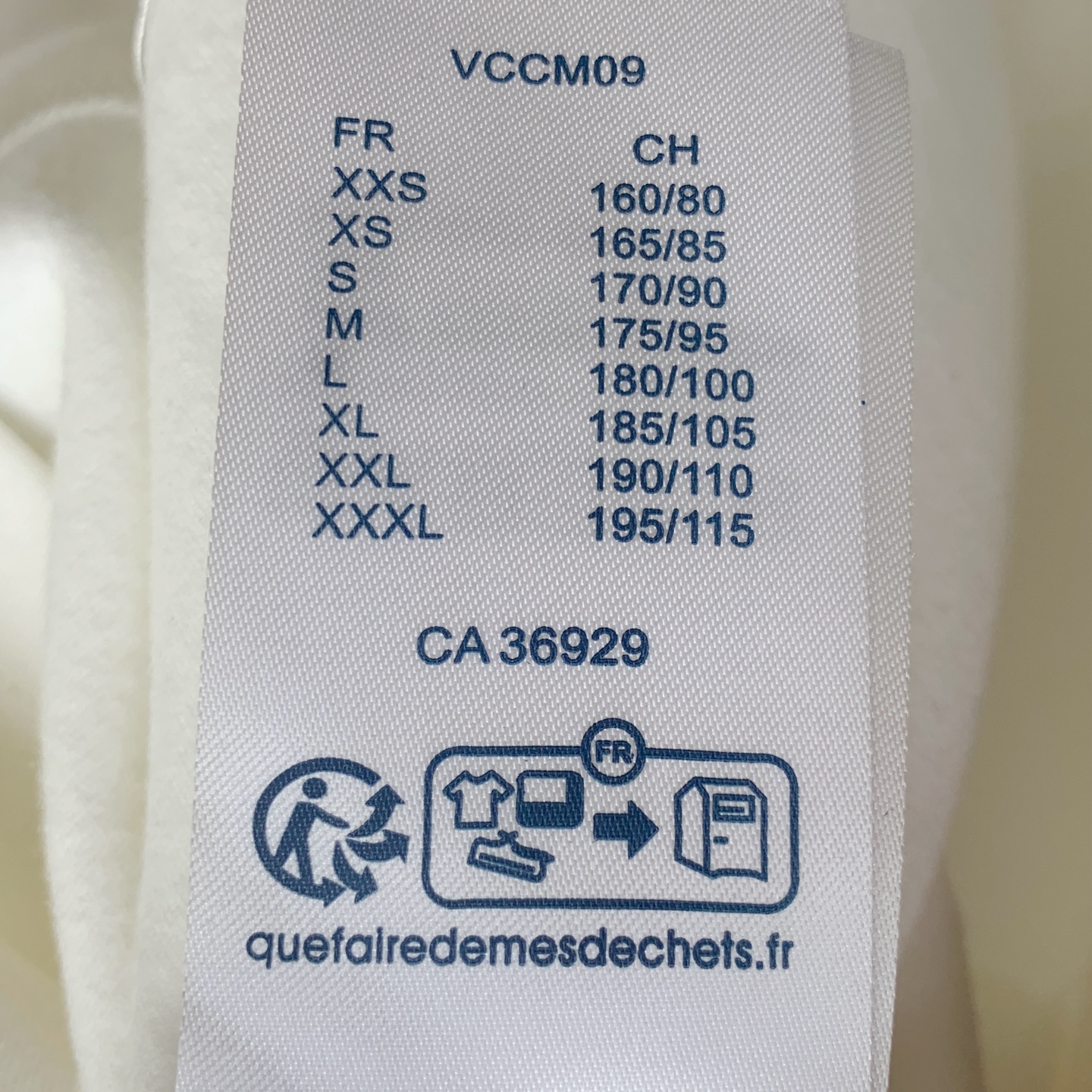 PLV 25ss秋季【新品】新款贸易订单圆领长袖打底长袖T恤网红款！上身舒适透气，不僵硬，整体有着丰富的