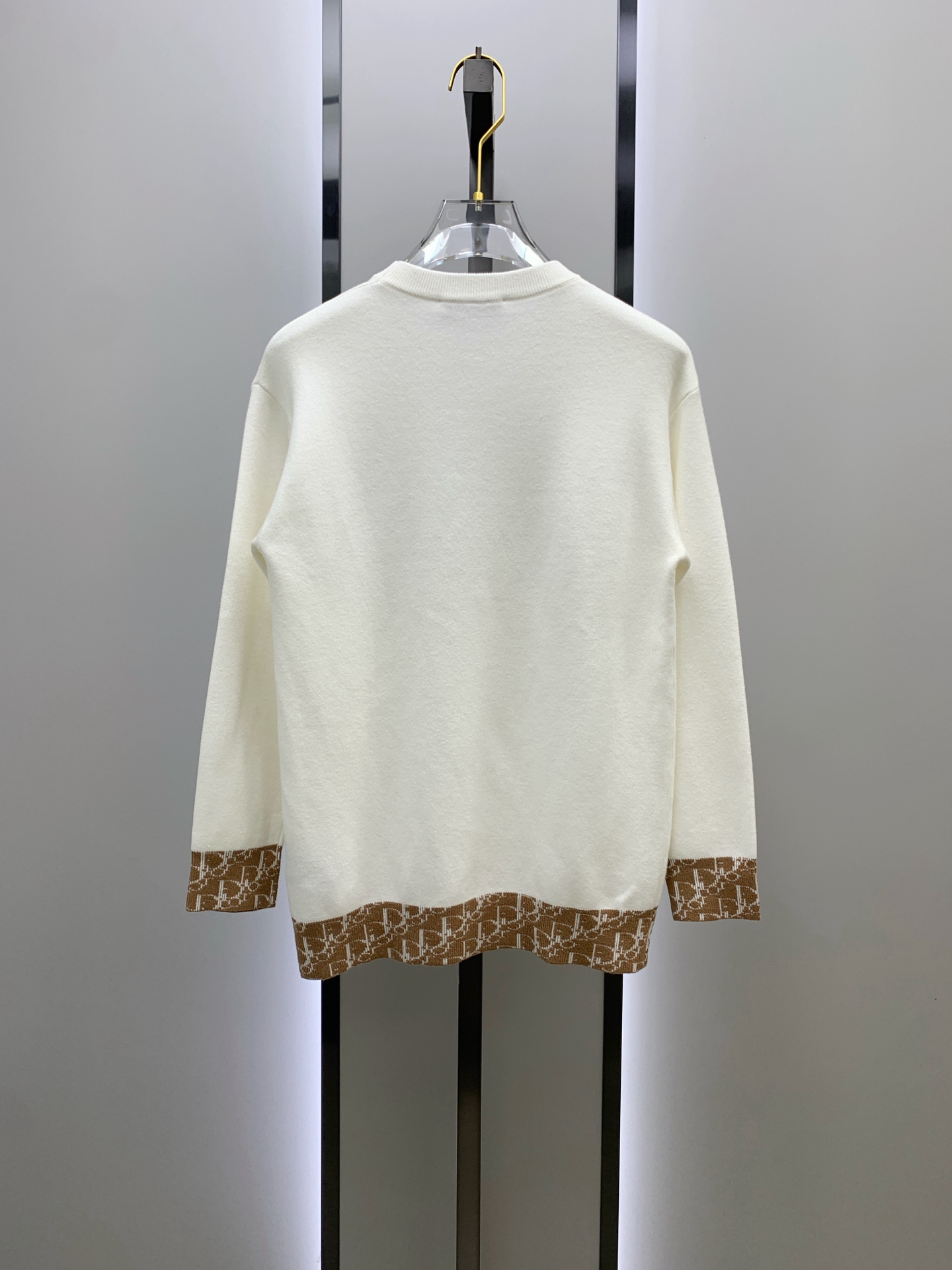 P迪奥25ss秋冬【新品】毛衣专供狠货，进口原版科技羊毛精纺！精细针织一体，色彩混织纯手工技艺呈现 档次