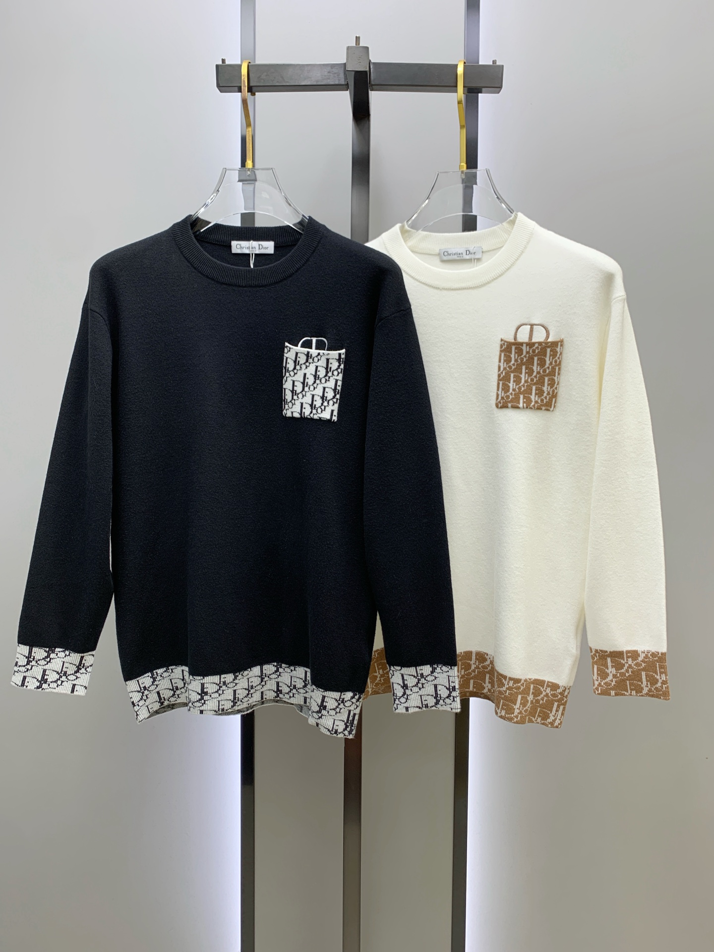 P迪奥25ss秋冬【新品】毛衣专供狠货，进口原版科技羊毛精纺！精细针织一体，色彩混织纯手工技艺呈现 档次