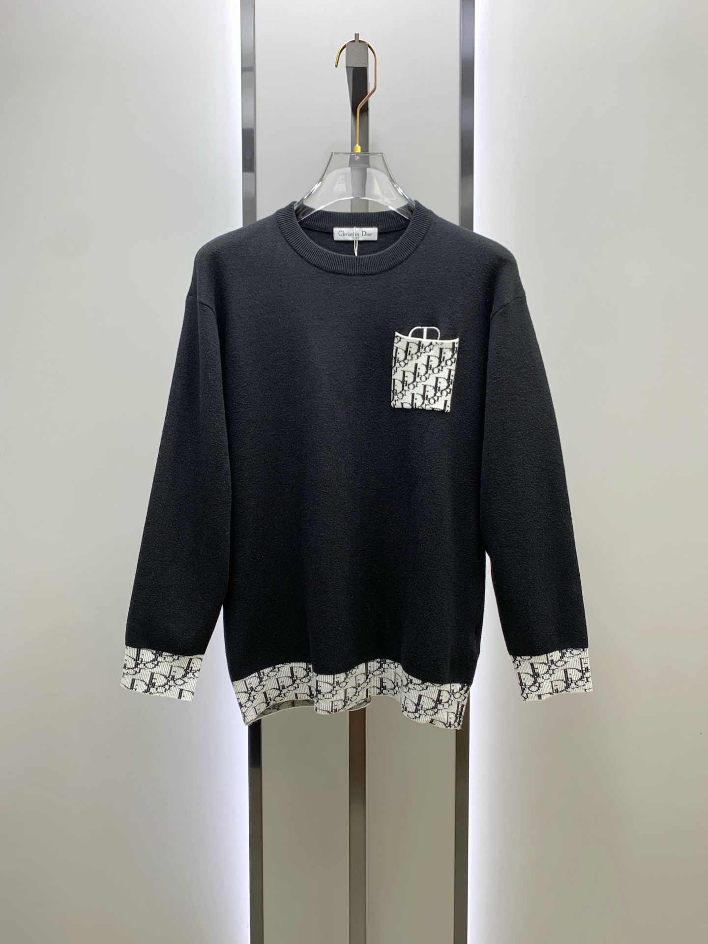 P迪奥25ss秋冬【新品】毛衣专供狠货，进口原版科技羊毛精纺！精细针织一体，色彩混织纯手工技艺呈现 档次