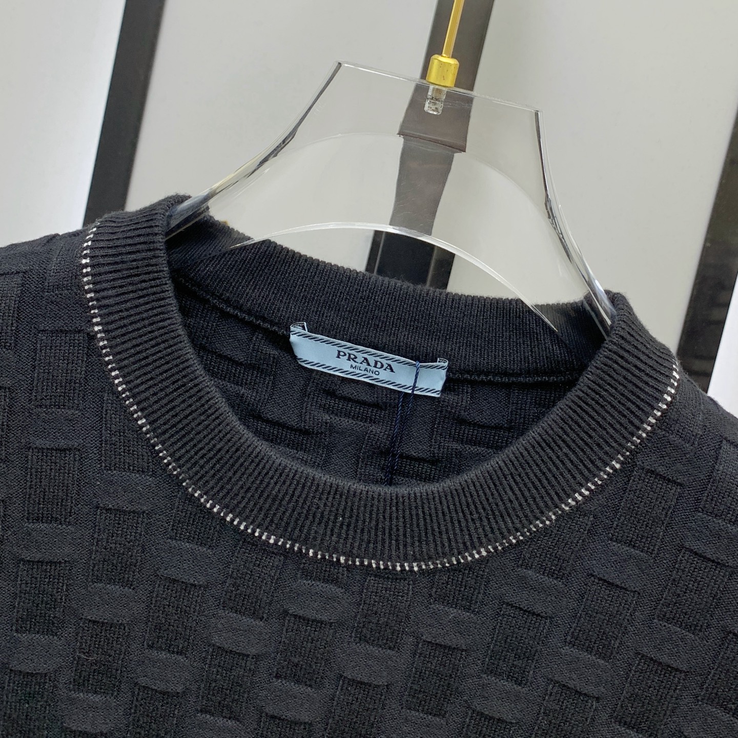 P普拉达25ss秋冬【新品】毛衣专供狠货，进口原版科技羊毛精纺！精细针织一体，色彩混织纯手工技艺呈现 档