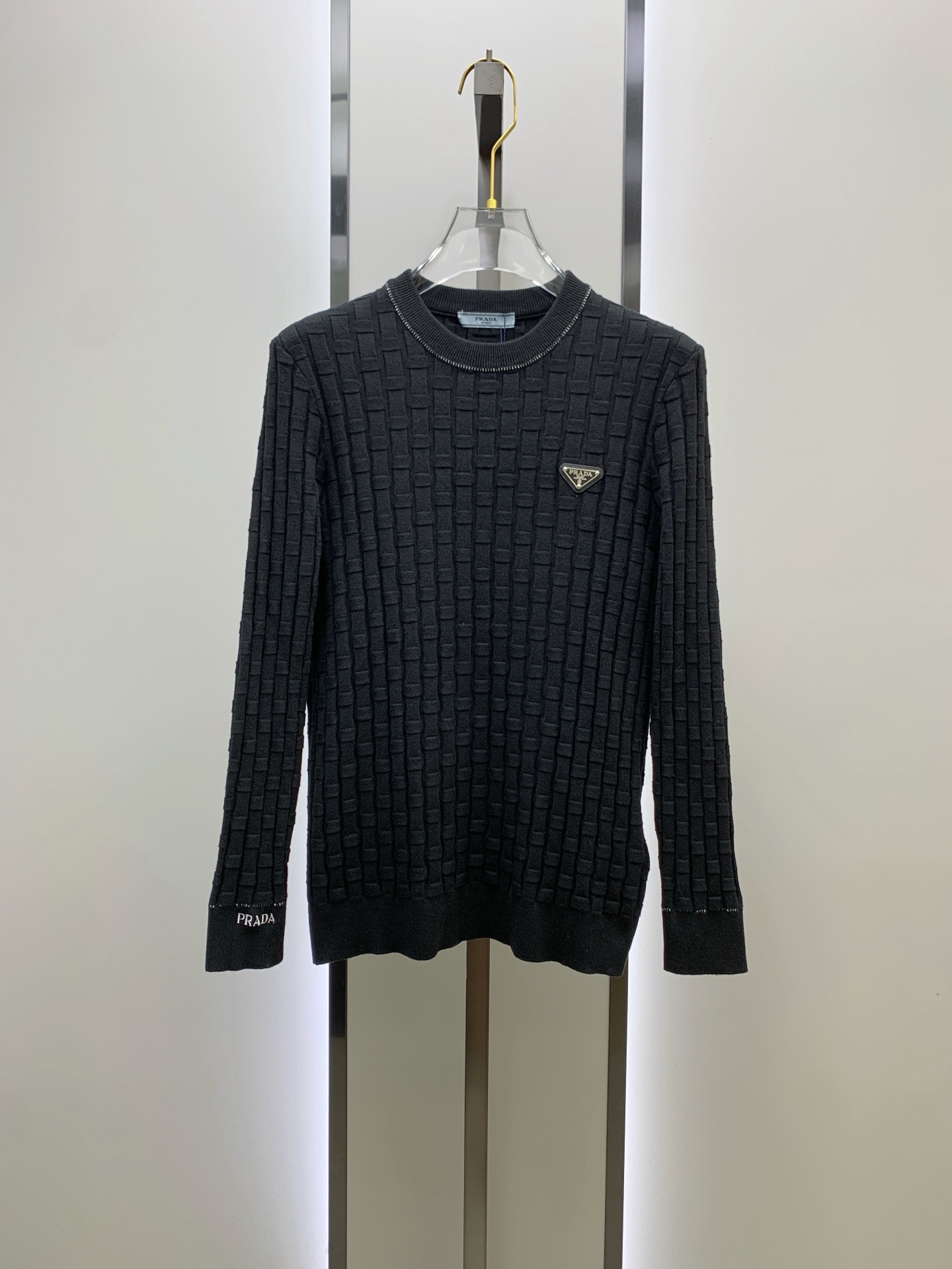 P普拉达25ss秋冬【新品】毛衣专供狠货，进口原版科技羊毛精纺！精细针织一体，色彩混织纯手工技艺呈现 档