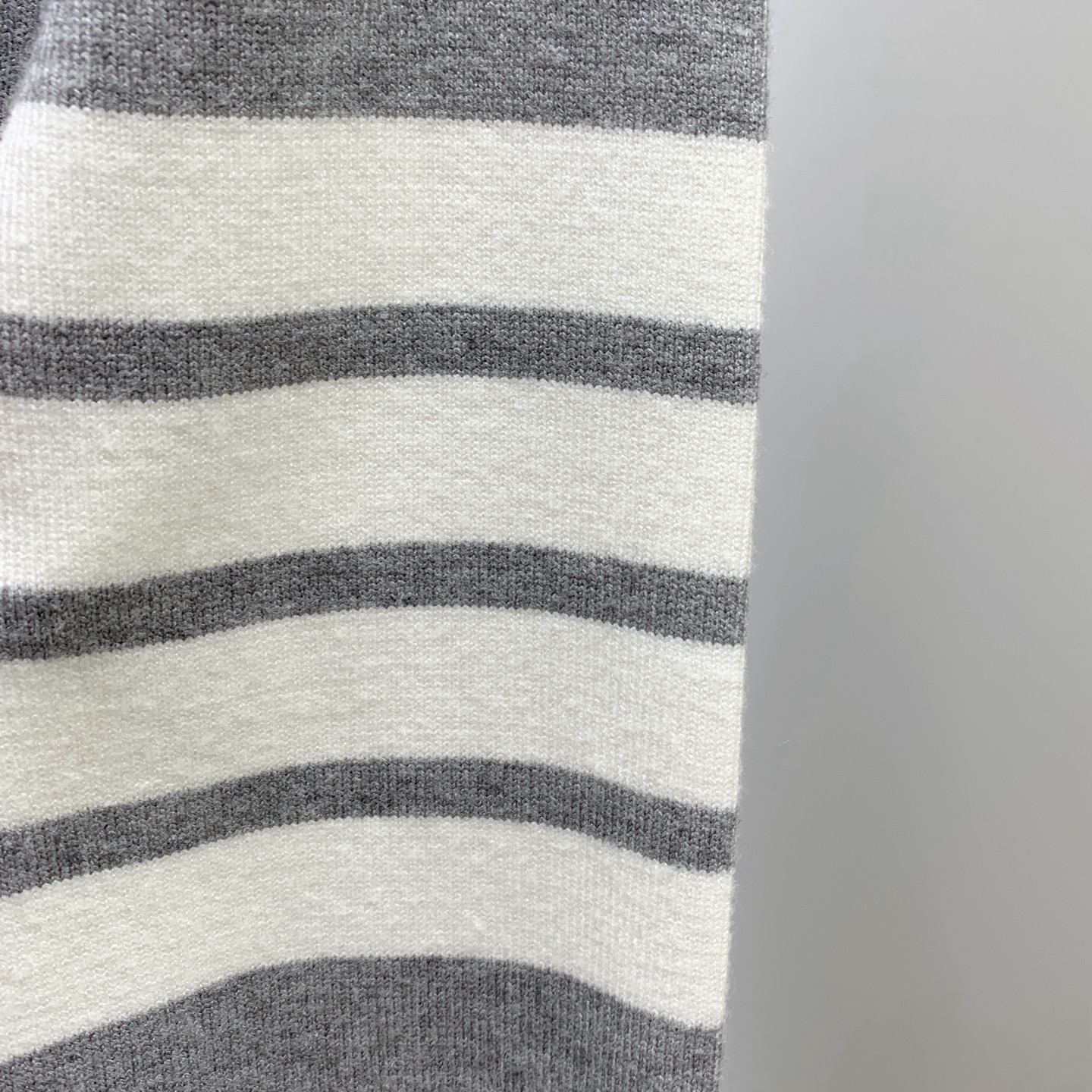 PTB 25ss秋冬【新品】毛衣专供狠货，进口原版科技羊毛精纺！精细针织一体，色彩混织纯手工技艺呈现 档