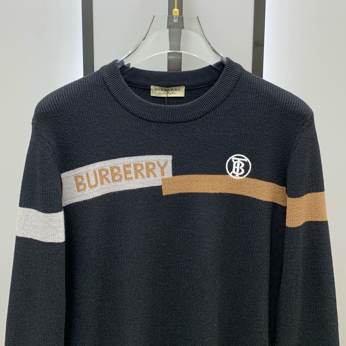 P巴宝莉25ss秋冬【新品】毛衣专供狠货，进口原版科技羊毛精纺！精细针织一体，色彩混织纯手工技艺呈现 档