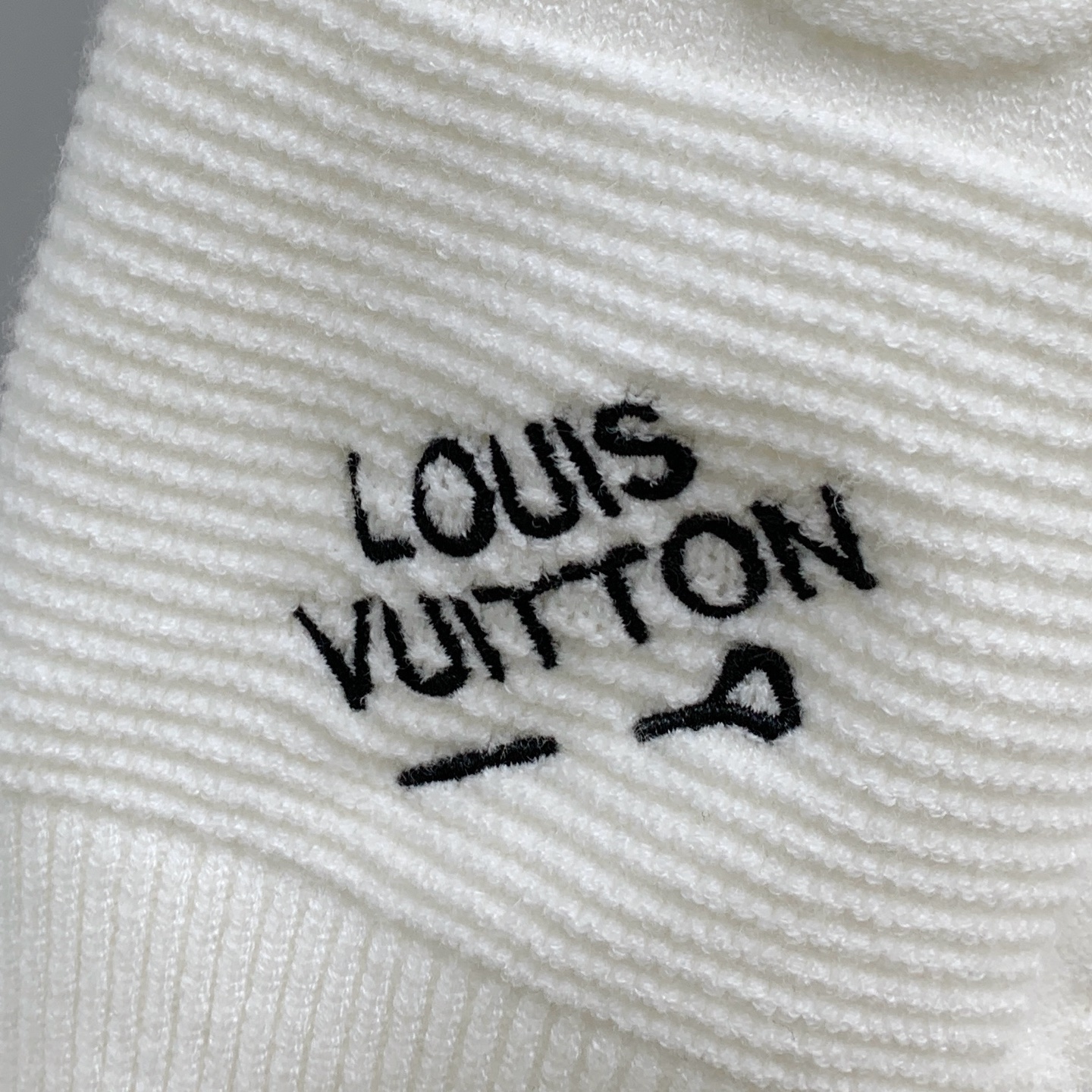 PLV 25ss秋冬【新品】毛衣专供狠货，进口原版科技羊毛精纺！精细针织一体，色彩混织纯手工技艺呈现 档