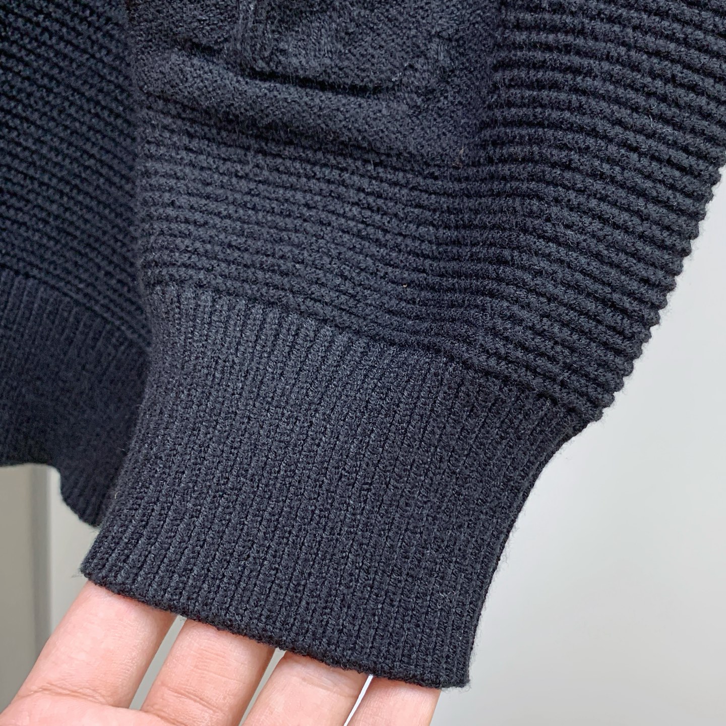 PLV 25ss秋冬【新品】毛衣专供狠货，进口原版科技羊毛精纺！精细针织一体，色彩混织纯手工技艺呈现 档