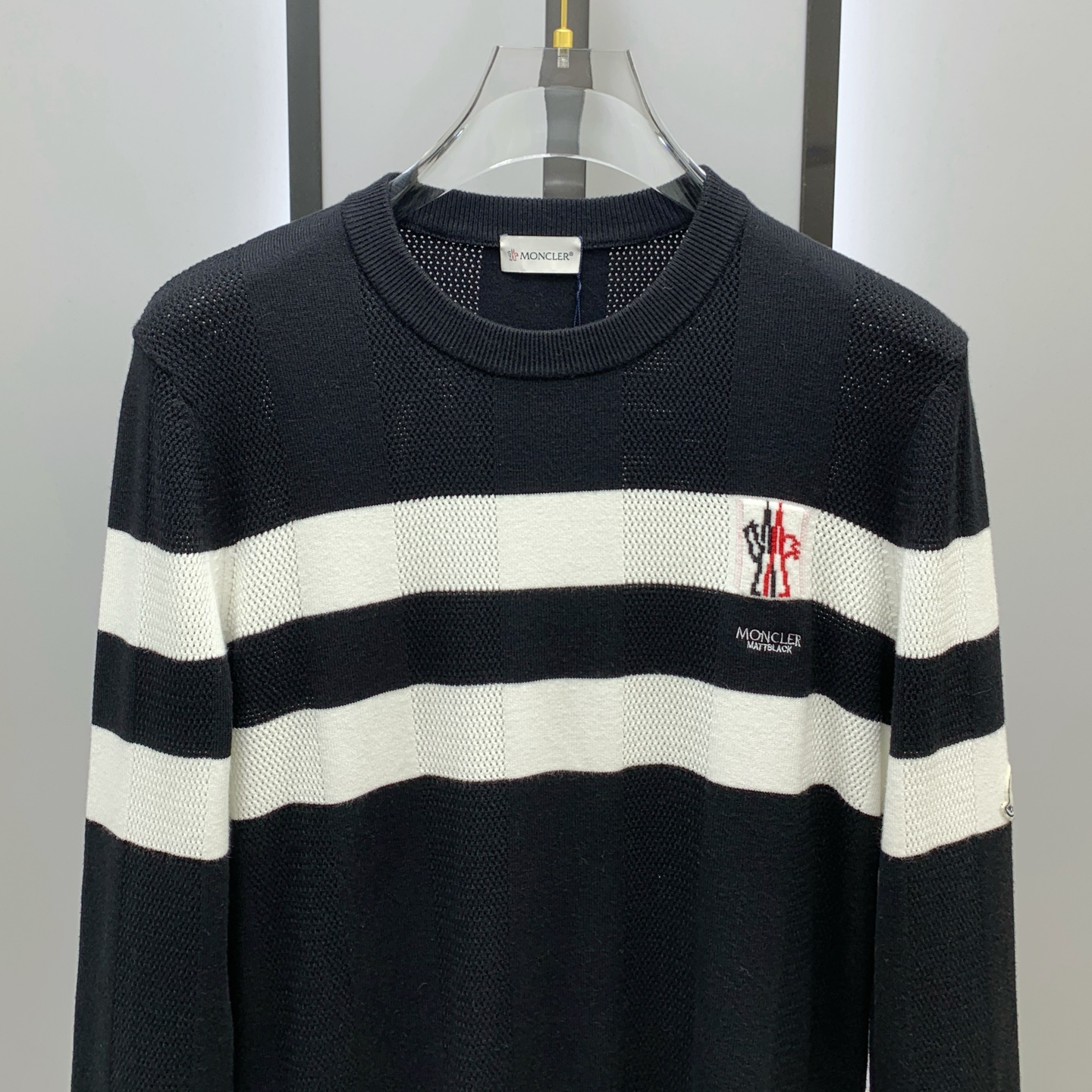 P蒙口25ss秋冬【新品】毛衣专供狠货，进口原版科技羊毛精纺！精细针织一体，色彩混织纯手工技艺呈现 档次