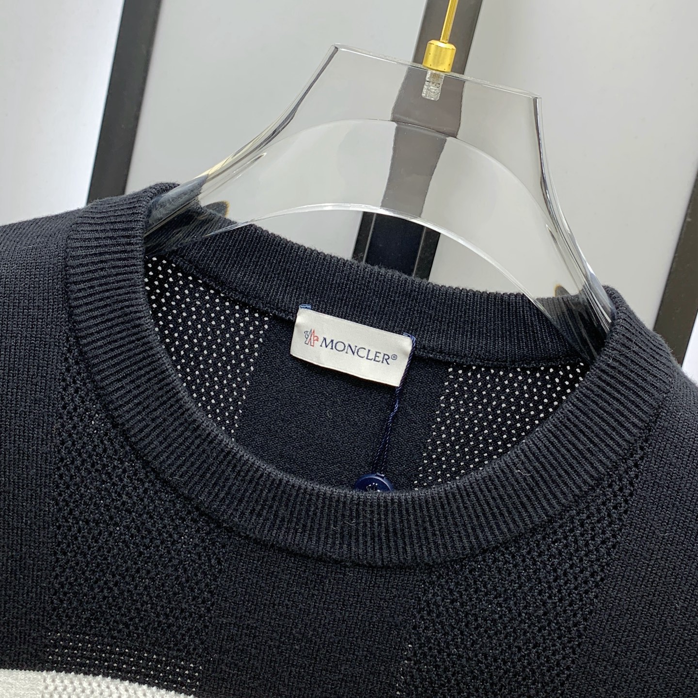 P蒙口25ss秋冬【新品】毛衣专供狠货，进口原版科技羊毛精纺！精细针织一体，色彩混织纯手工技艺呈现 档次