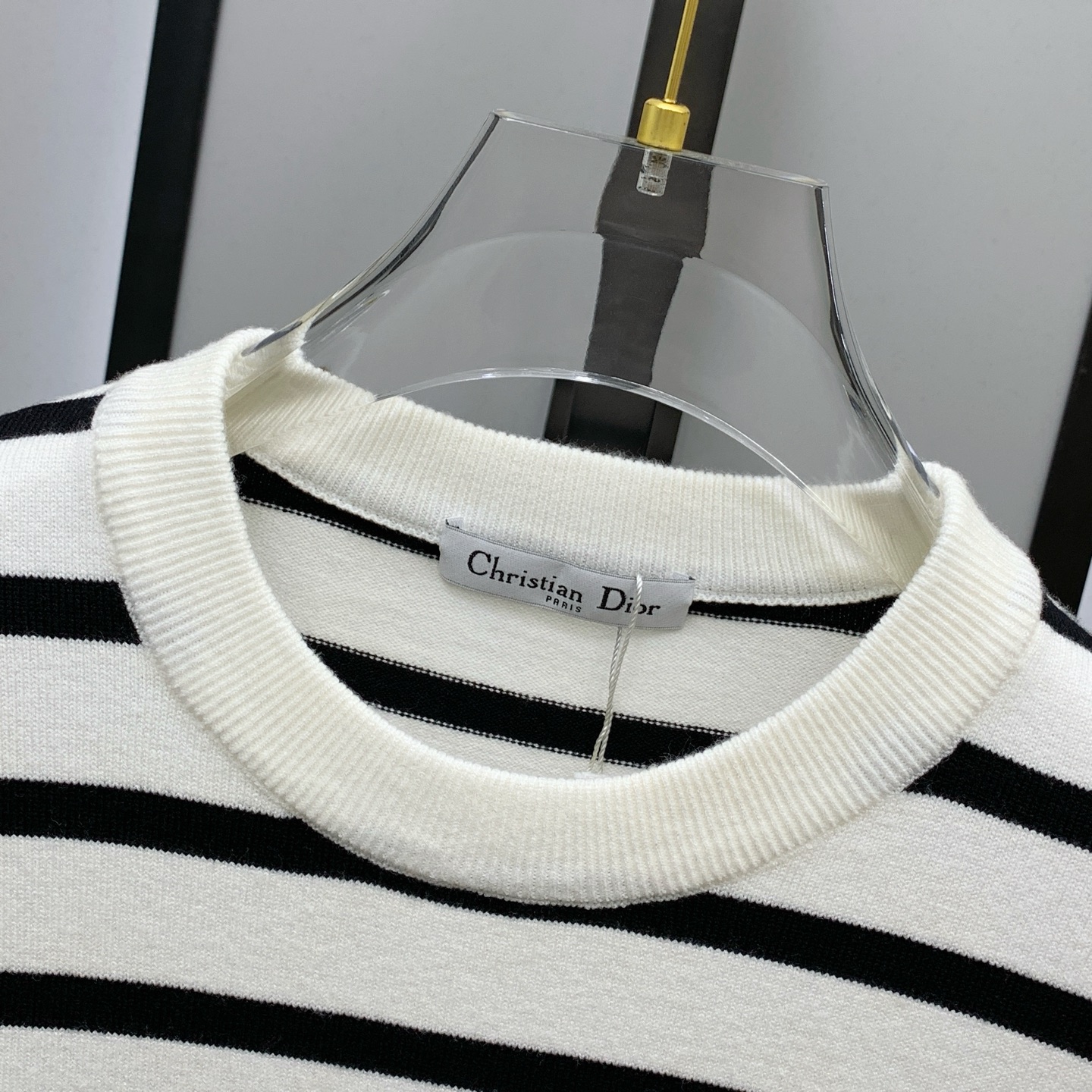 P迪奥25ss秋冬【新品】毛衣专供狠货，进口原版科技羊毛精纺！精细针织一体，色彩混织纯手工技艺呈现 档次