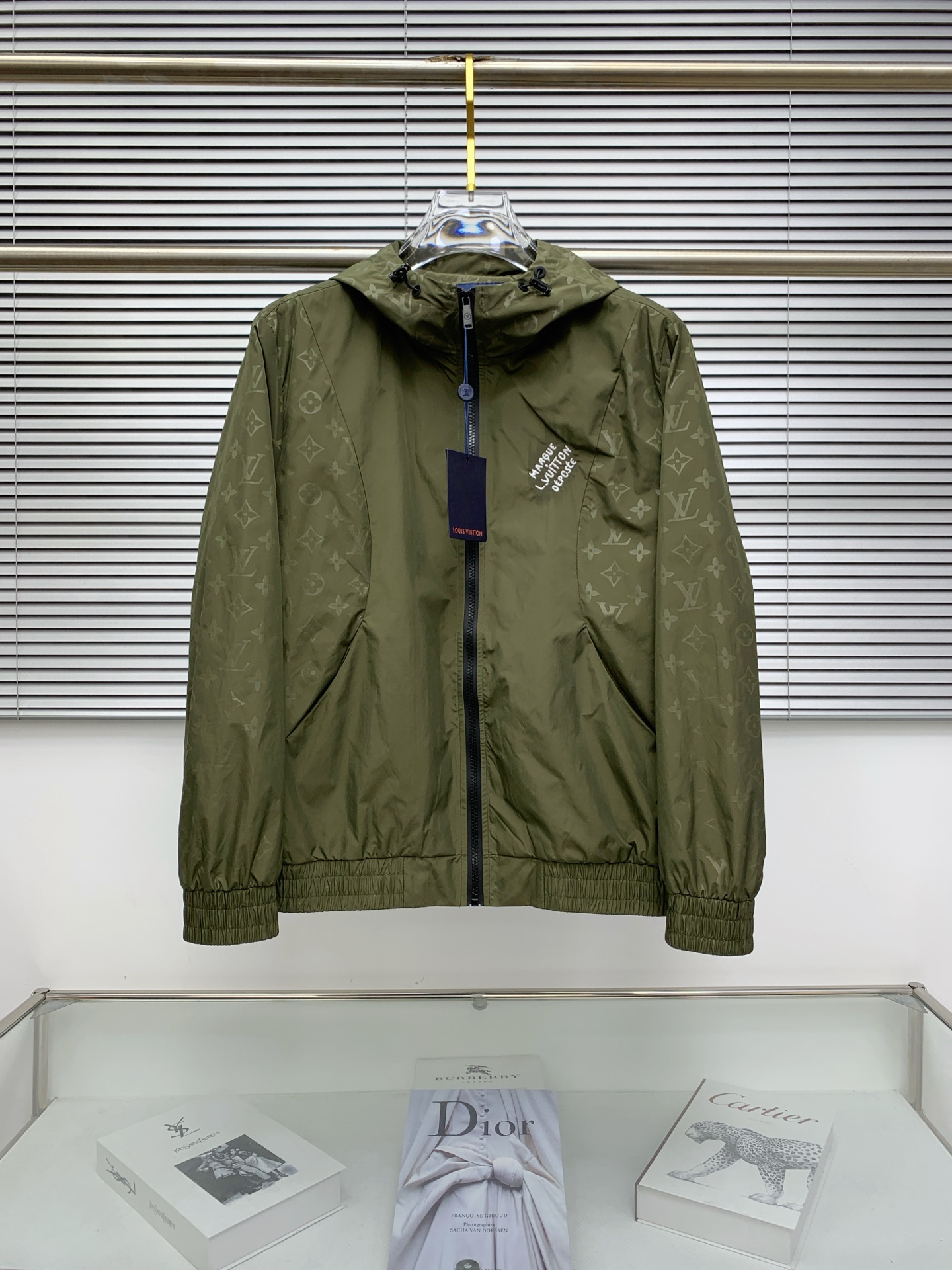 PLV25ss早秋【新品】风衣夹克外套爆款 秋冬专柜新款休闲时尚夹克外套！超前卫设计风格 细腻舒适 穿着