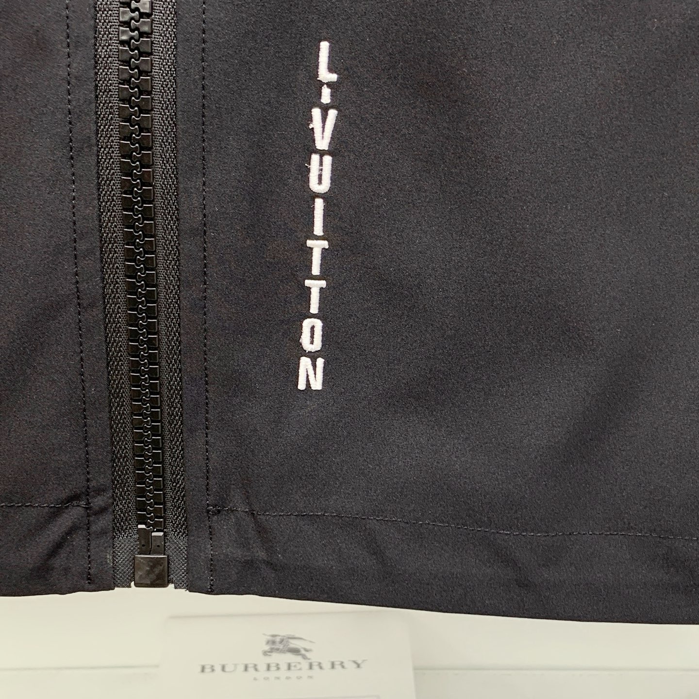 PLV25ss早秋【新品】风衣夹克外套爆款 秋冬专柜新款休闲时尚夹克外套！超前卫设计风格 细腻舒适 穿着