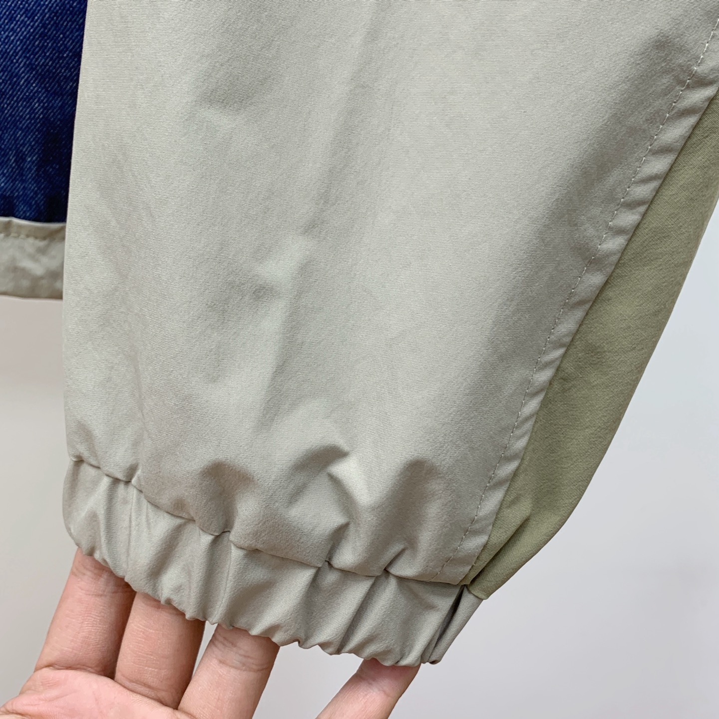 P普拉达25ss早秋【新品】风衣夹克外套爆款 秋冬专柜新款休闲时尚夹克外套！超前卫设计风格 细腻舒适 穿