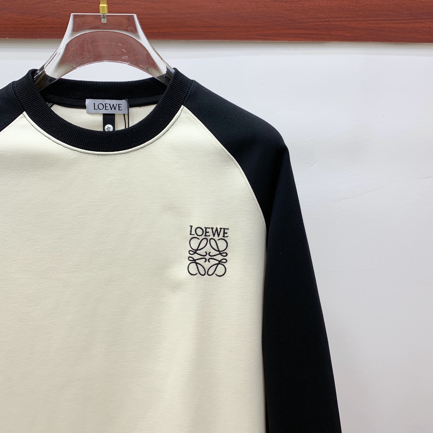 P罗意威25SS【新品】最新最顶级版本精美工艺圆领卫衣，最顶级的品质专柜原单套头衫，顶级制作工艺进口面料