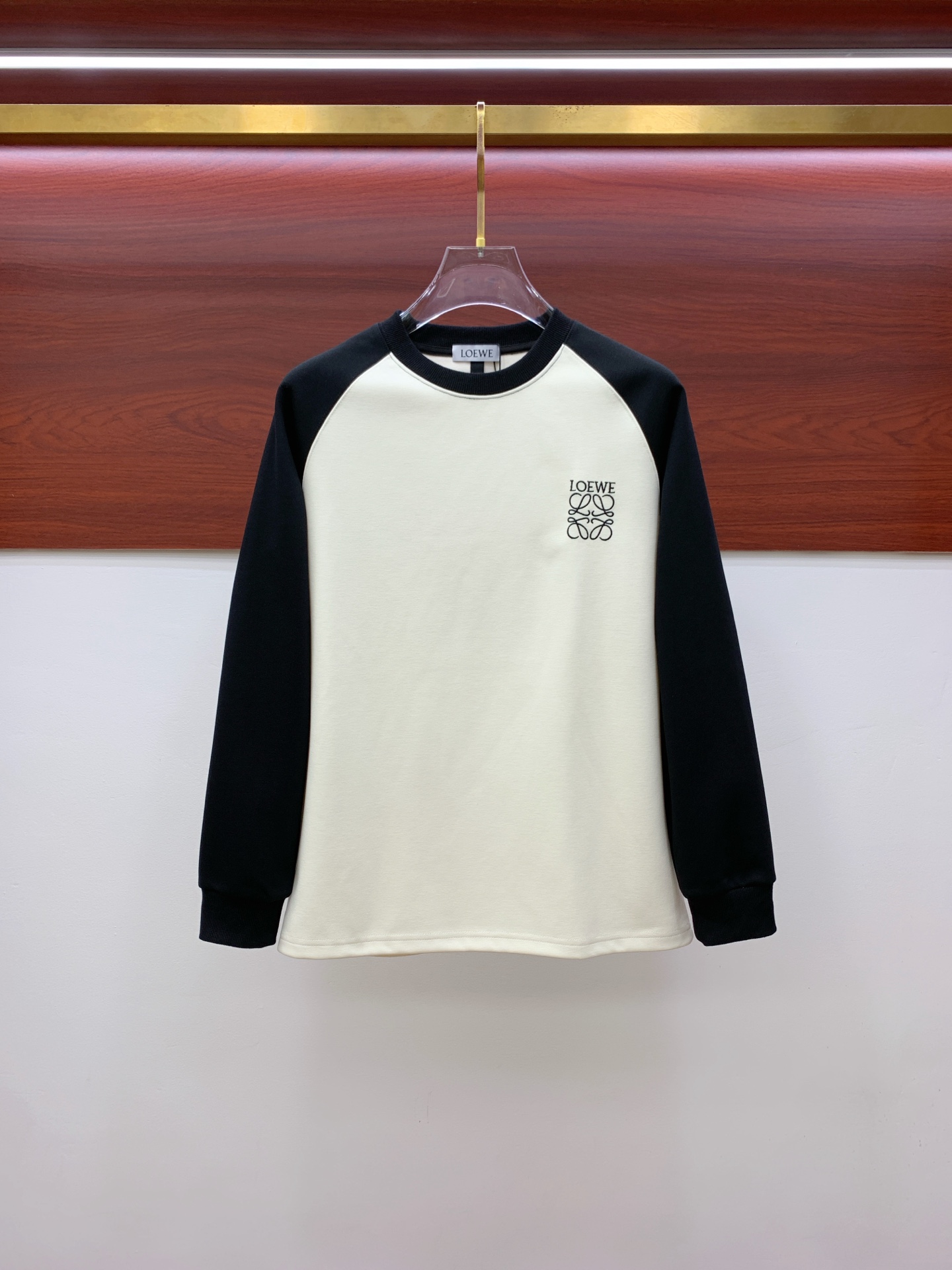 P罗意威25SS【新品】最新最顶级版本精美工艺圆领卫衣，最顶级的品质专柜原单套头衫，顶级制作工艺进口面料