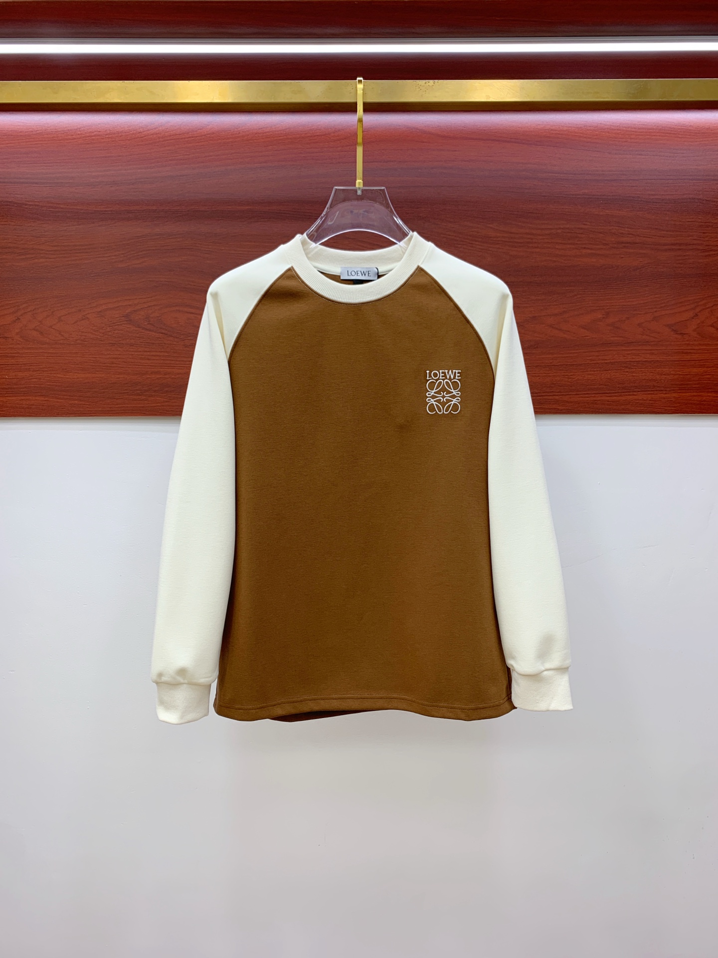 P罗意威25SS【新品】最新最顶级版本精美工艺圆领卫衣，最顶级的品质专柜原单套头衫，顶级制作工艺进口面料