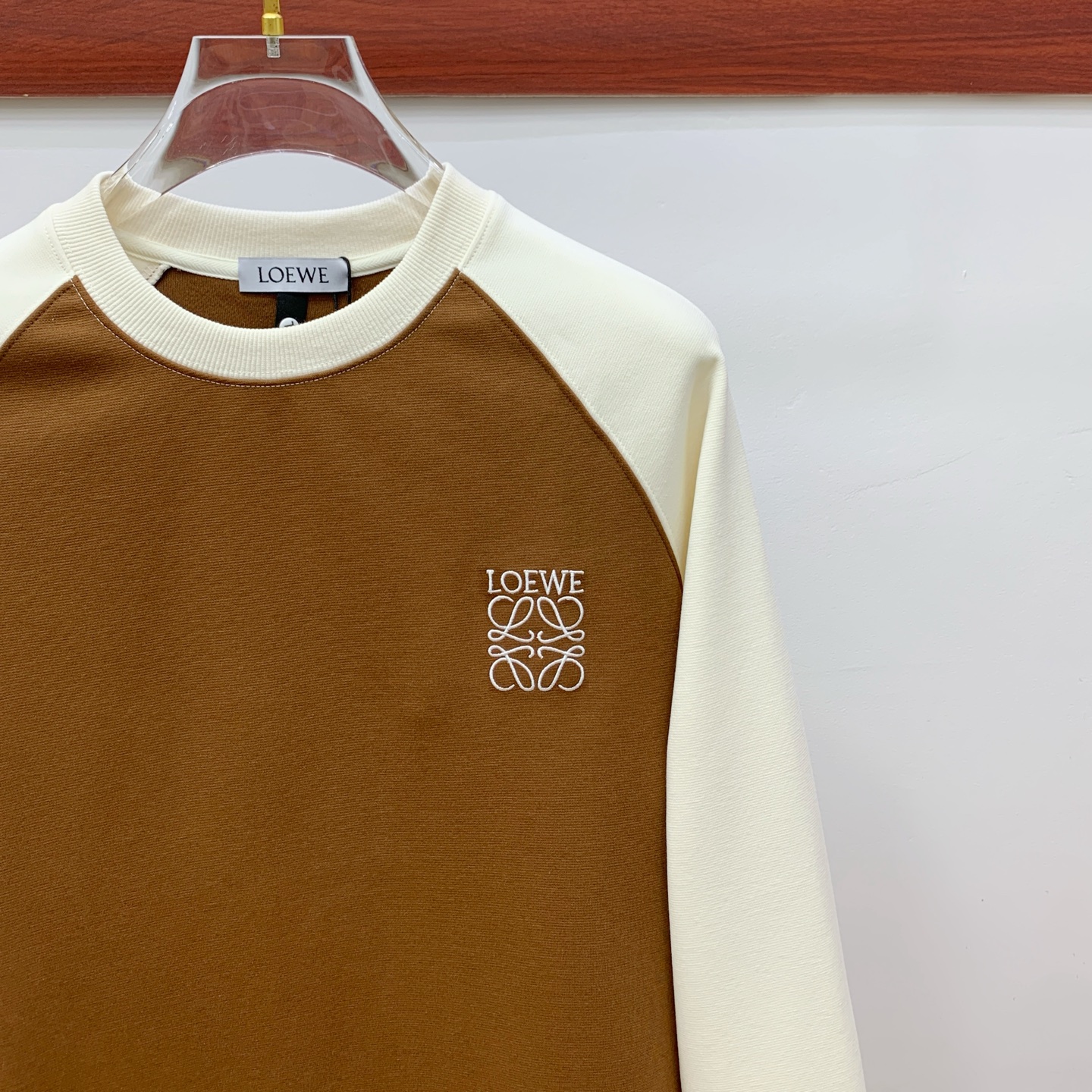 P罗意威25SS【新品】最新最顶级版本精美工艺圆领卫衣，最顶级的品质专柜原单套头衫，顶级制作工艺进口面料