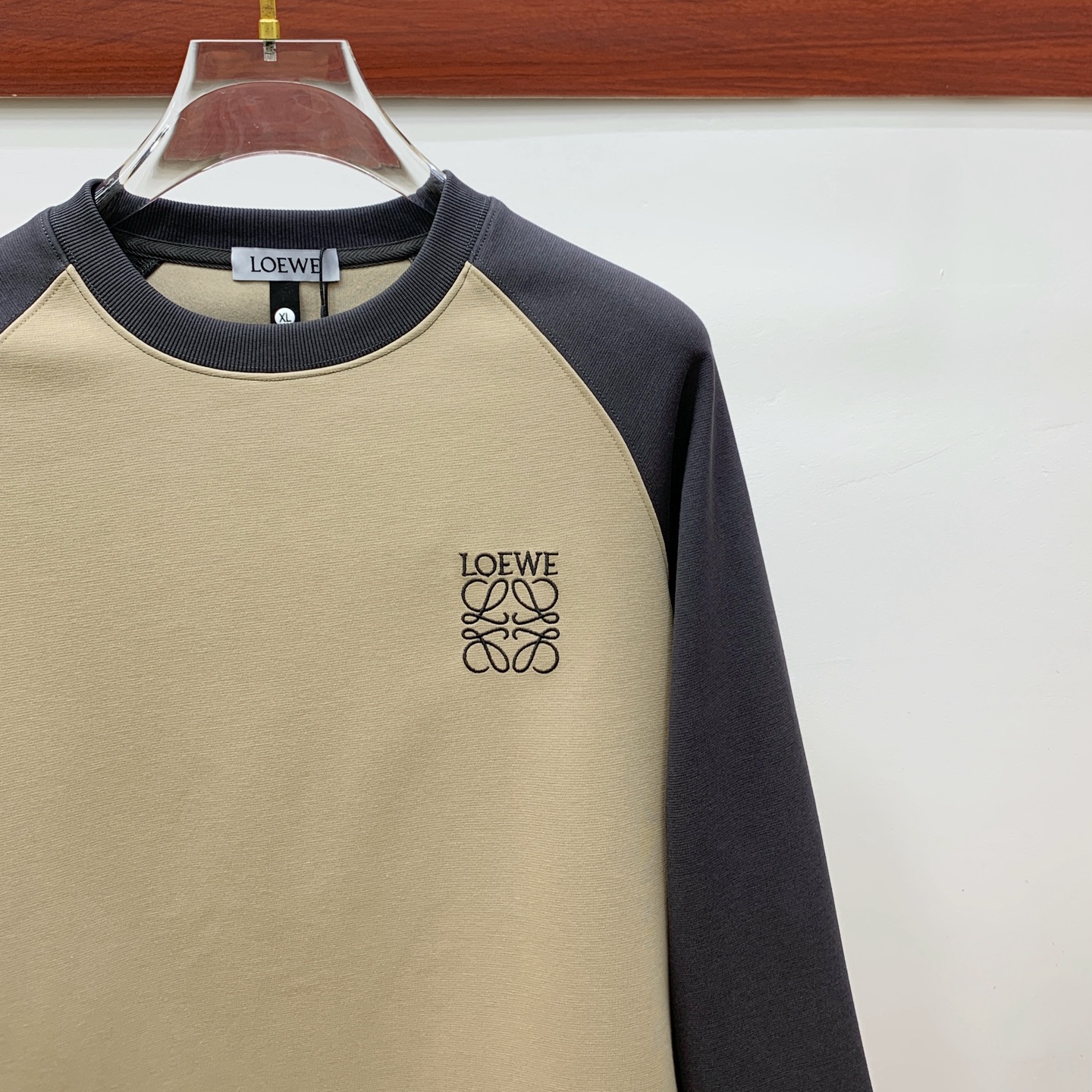 P罗意威25SS【新品】最新最顶级版本精美工艺圆领卫衣，最顶级的品质专柜原单套头衫，顶级制作工艺进口面料