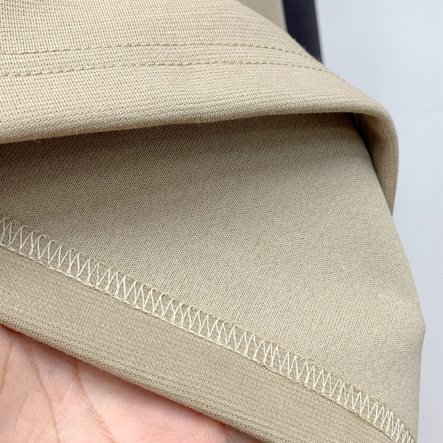 P罗意威25SS【新品】最新最顶级版本精美工艺圆领卫衣，最顶级的品质专柜原单套头衫，顶级制作工艺进口面料